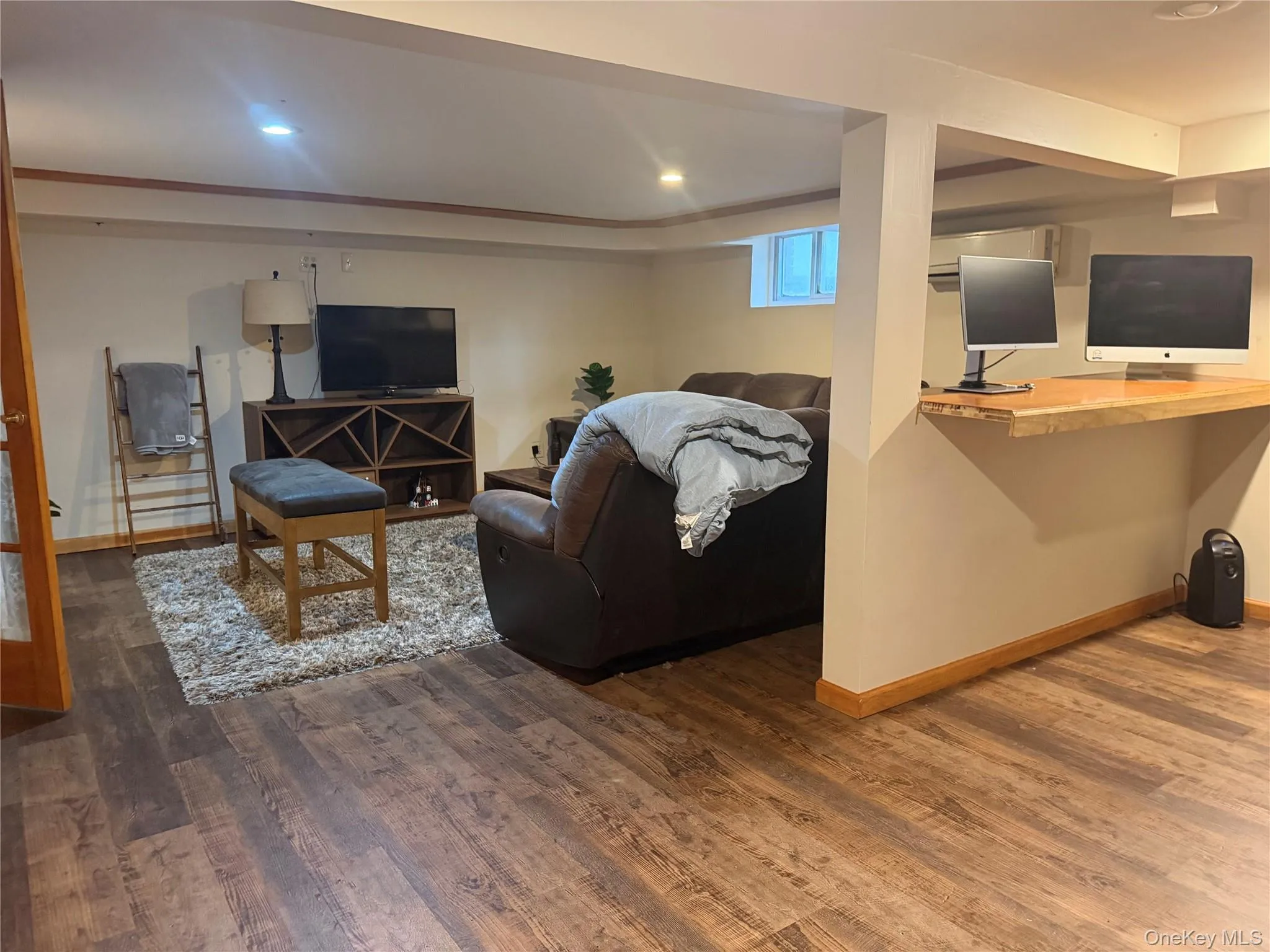 254 Argyle Street, Hempstead, NY, 4 Bedrooms Bedrooms, 7 Rooms Rooms,1 BathroomBathrooms,Residential,For Rent,Argyle,0,1024229 254 Argyle Street, Hempstead, NY, 4 Bedrooms Bedrooms, 7 Rooms Rooms,1 BathroomBathrooms,Residential,For Rent,Argyle,0,1024229