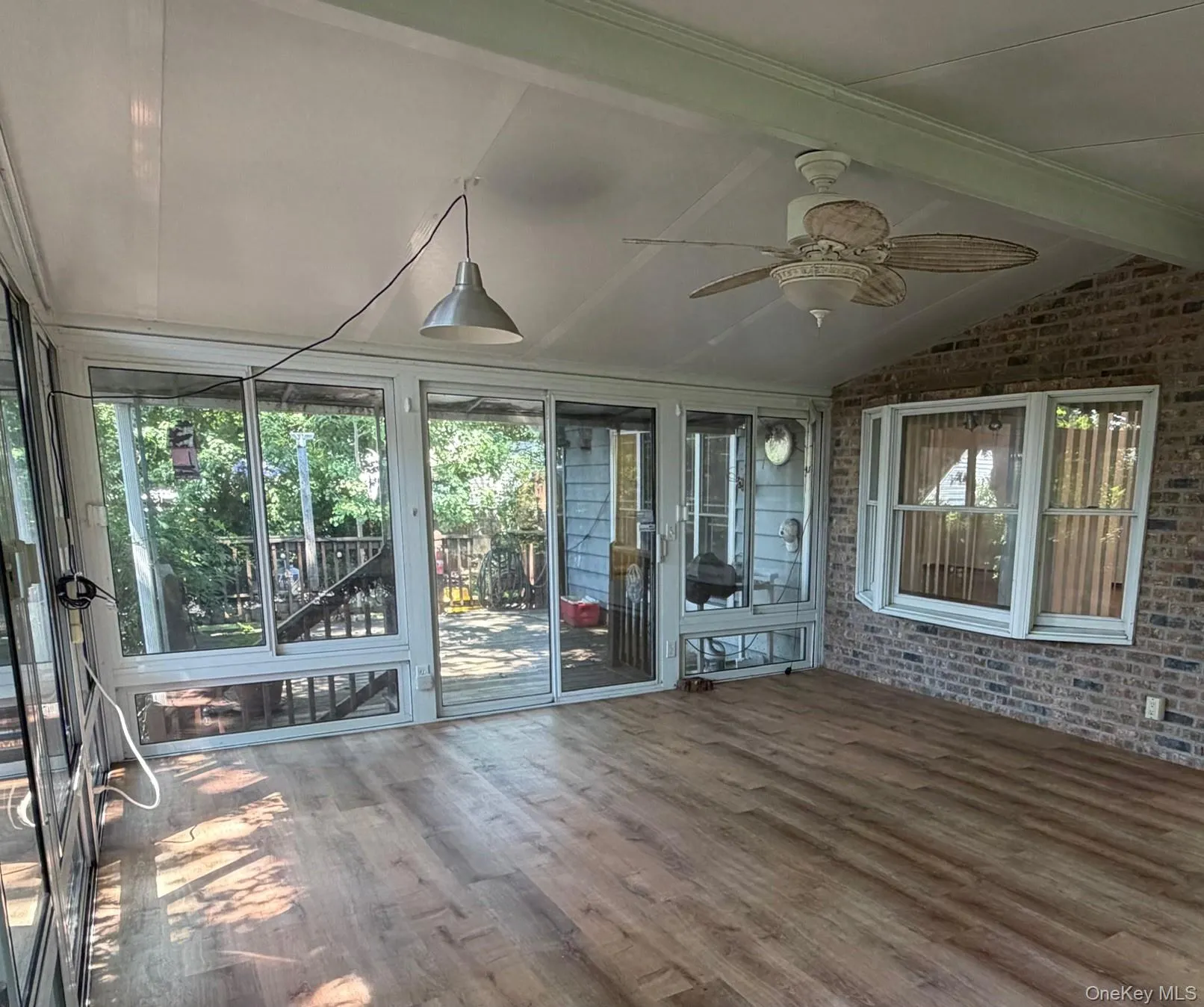 1067 New York Drive, Oyster Bay, NY, 3 Bedrooms Bedrooms, 10 Rooms Rooms,1 BathroomBathrooms,Residential,For Rent,New York,0,1024231 1067 New York Drive, Oyster Bay, NY, 3 Bedrooms Bedrooms, 10 Rooms Rooms,1 BathroomBathrooms,Residential,For Rent,New York,0,1024231