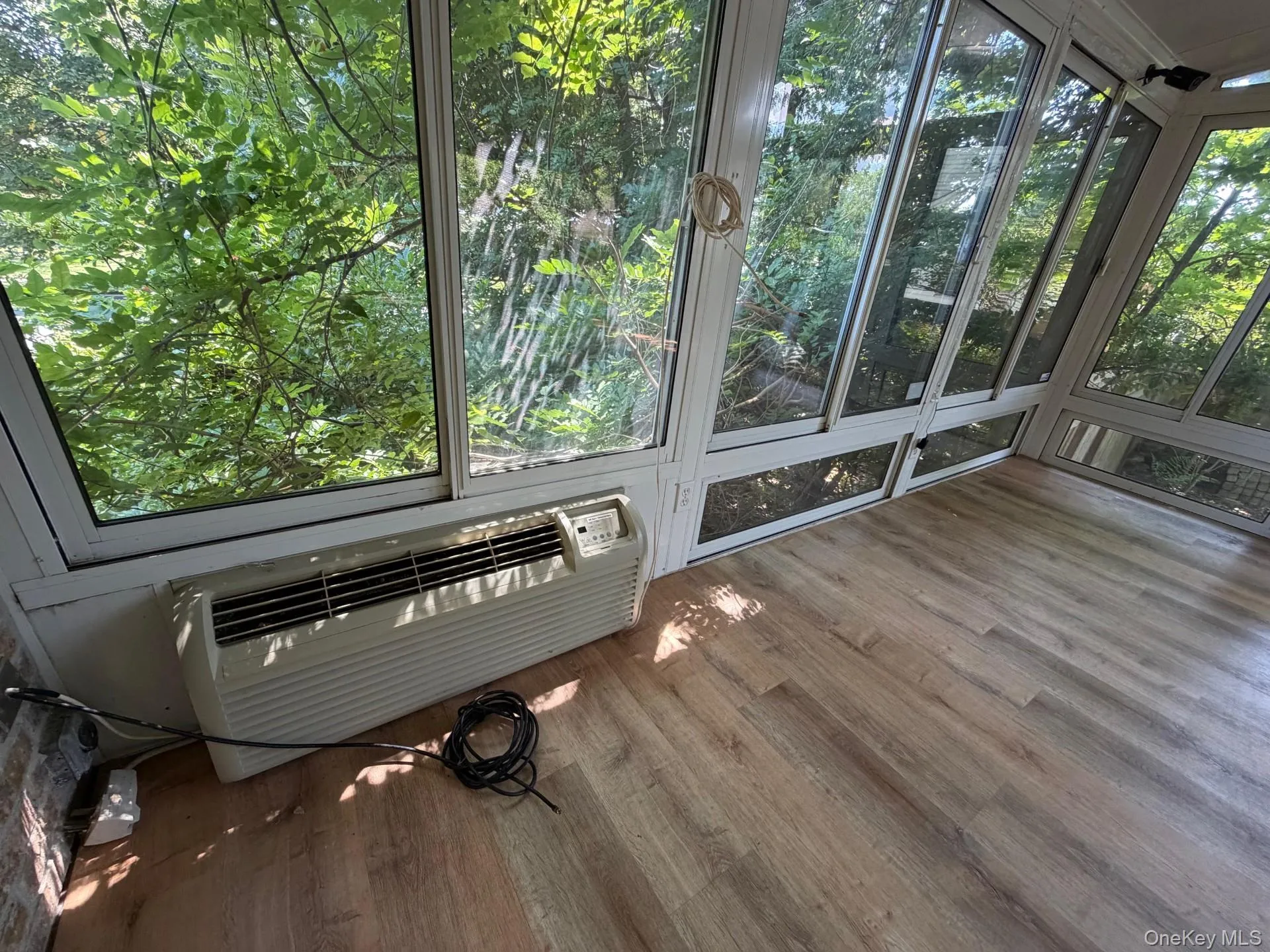 1067 New York Drive, Oyster Bay, NY, 3 Bedrooms Bedrooms, 10 Rooms Rooms,1 BathroomBathrooms,Residential,For Rent,New York,0,1024231 1067 New York Drive, Oyster Bay, NY, 3 Bedrooms Bedrooms, 10 Rooms Rooms,1 BathroomBathrooms,Residential,For Rent,New York,0,1024231
