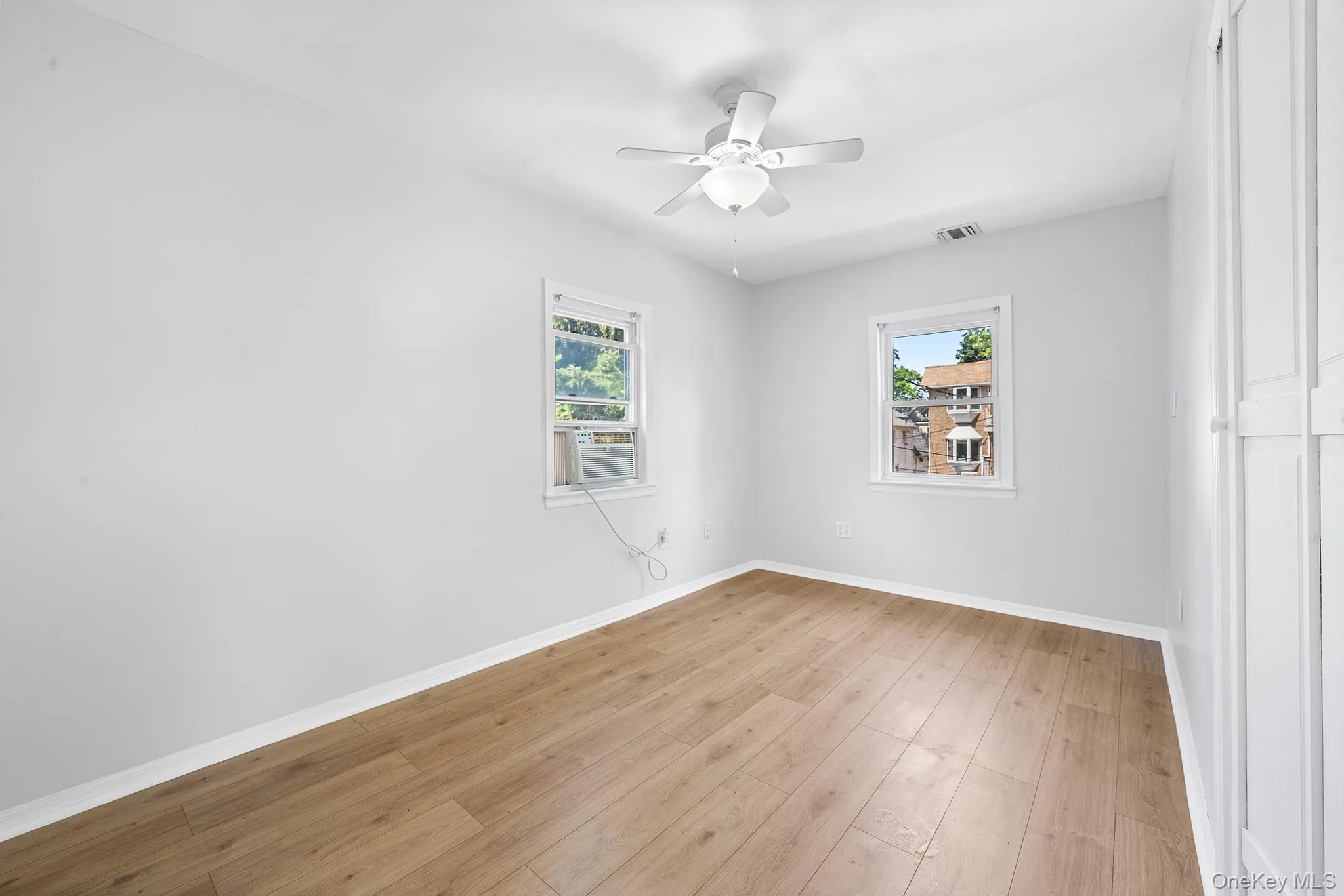 6005 168th Street, New York, NY, 3 Bedrooms Bedrooms, 4 Rooms Rooms,1 BathroomBathrooms,Residential,For Rent,168th,0,1024235 6005 168th Street, New York, NY, 3 Bedrooms Bedrooms, 4 Rooms Rooms,1 BathroomBathrooms,Residential,For Rent,168th,0,1024235