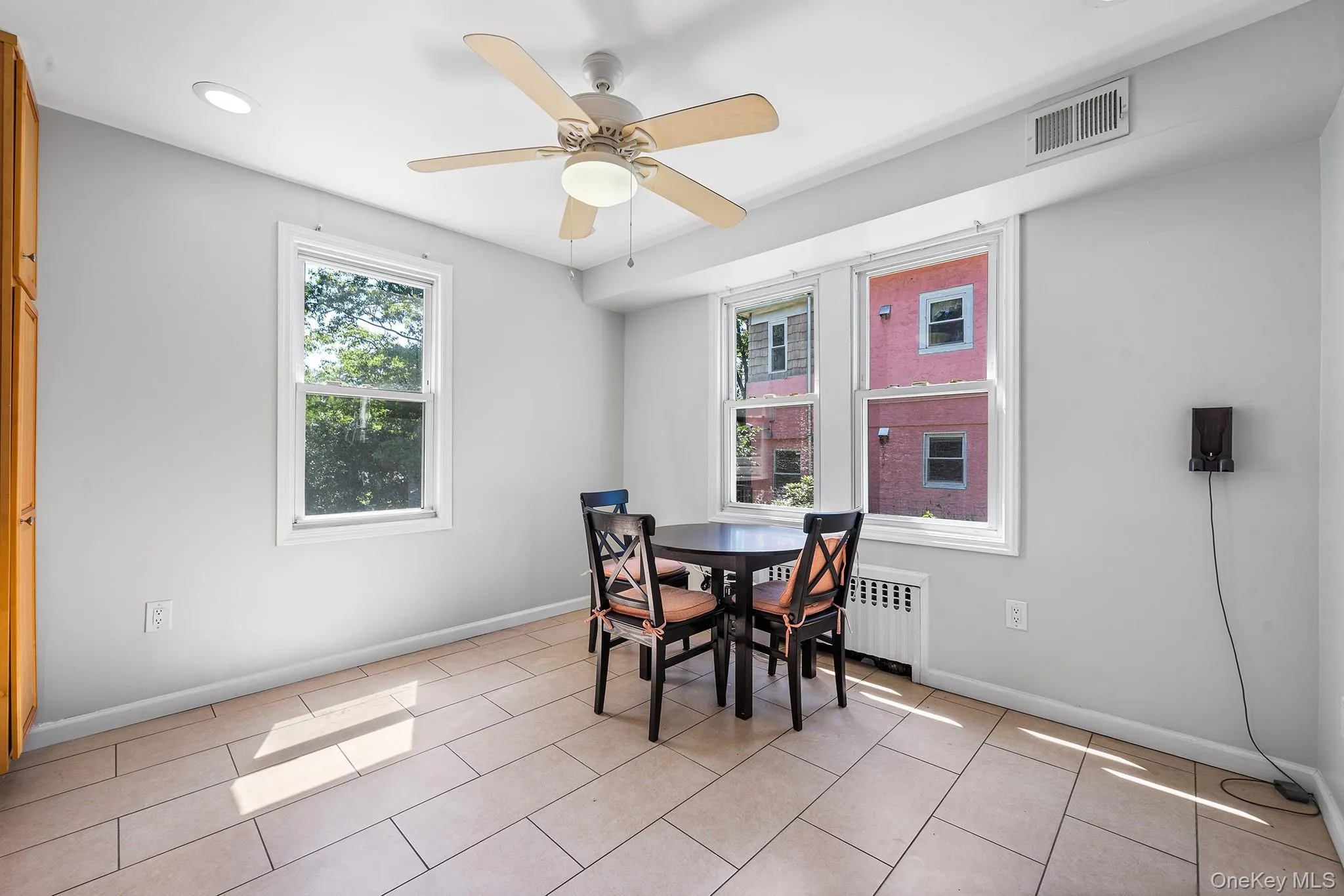 6005 168th Street, New York, NY, 3 Bedrooms Bedrooms, 4 Rooms Rooms,1 BathroomBathrooms,Residential,For Rent,168th,0,1024235 6005 168th Street, New York, NY, 3 Bedrooms Bedrooms, 4 Rooms Rooms,1 BathroomBathrooms,Residential,For Rent,168th,0,1024235
