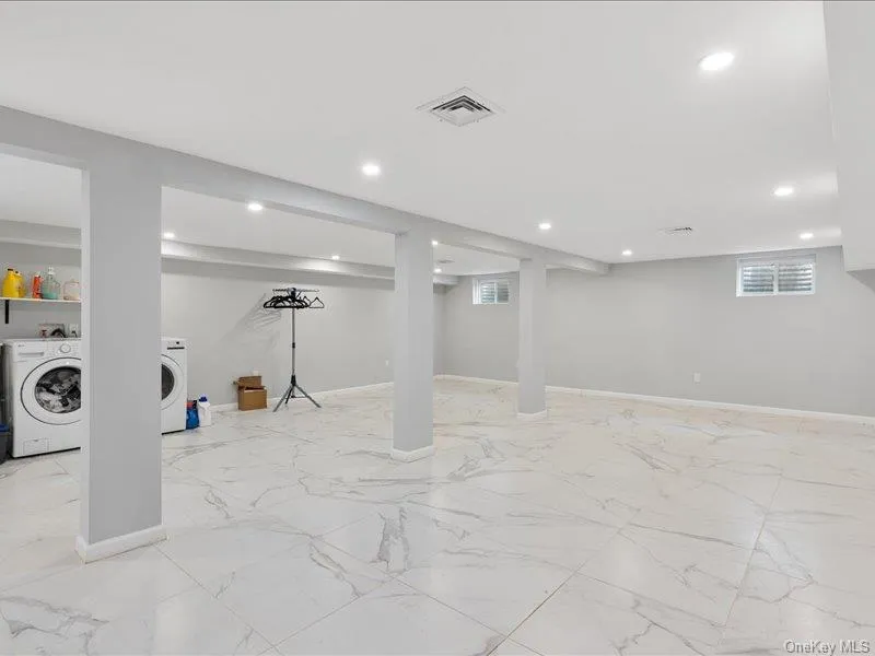 858 Prescott Street, Hempstead, NY, 5 Bedrooms Bedrooms, 11 Rooms Rooms,3 BathroomsBathrooms,Residential,For Rent,Prescott,0,1024236 858 Prescott Street, Hempstead, NY, 5 Bedrooms Bedrooms, 11 Rooms Rooms,3 BathroomsBathrooms,Residential,For Rent,Prescott,0,1024236