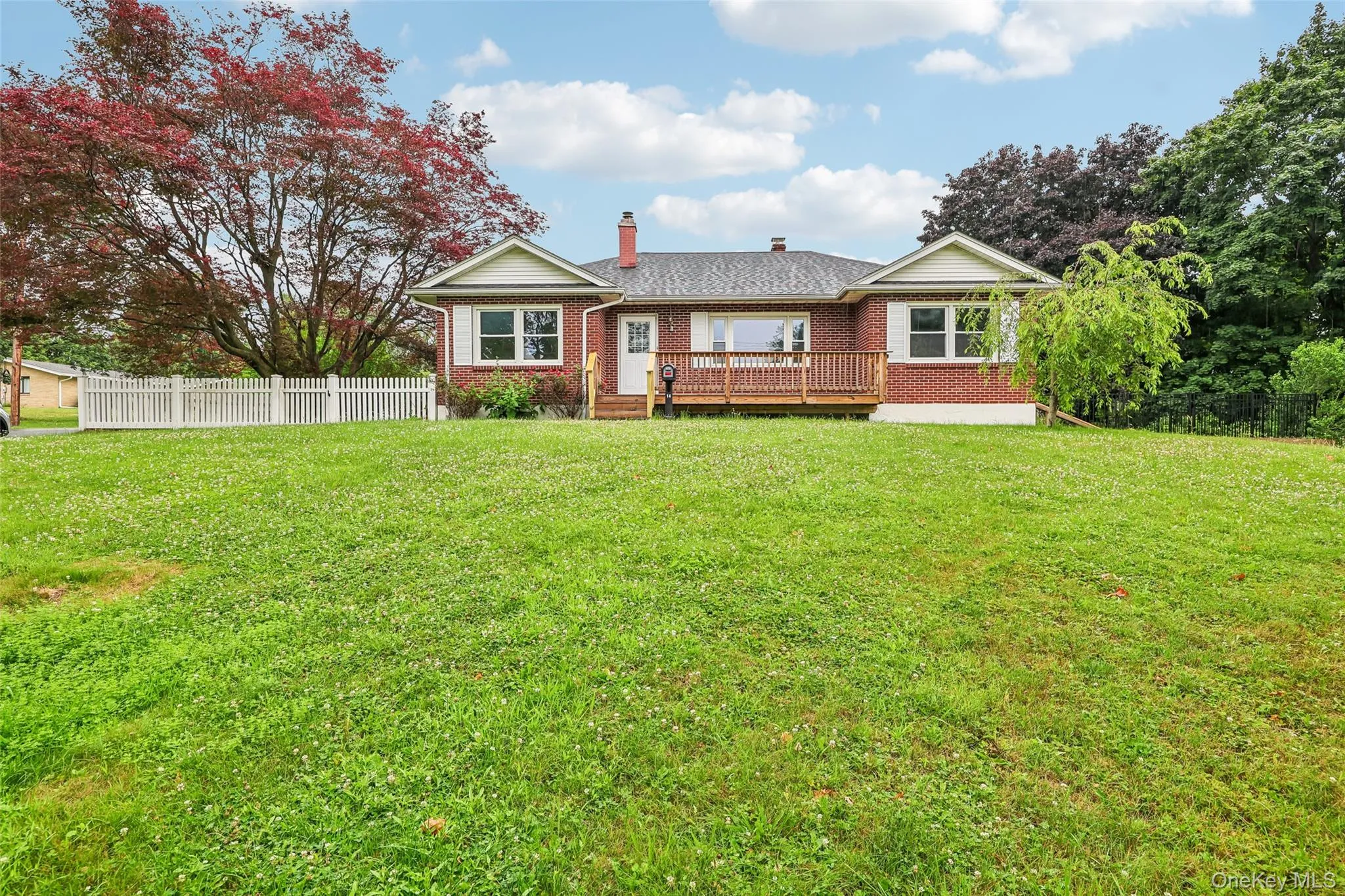 14 Highview Avenue, Warwick (town), NY, 3 Bedrooms Bedrooms, 19 Rooms Rooms,2 BathroomsBathrooms,Residential,For Rent,Highview,0,1024238 14 Highview Avenue, Warwick (town), NY, 3 Bedrooms Bedrooms, 19 Rooms Rooms,2 BathroomsBathrooms,Residential,For Rent,Highview,0,1024238