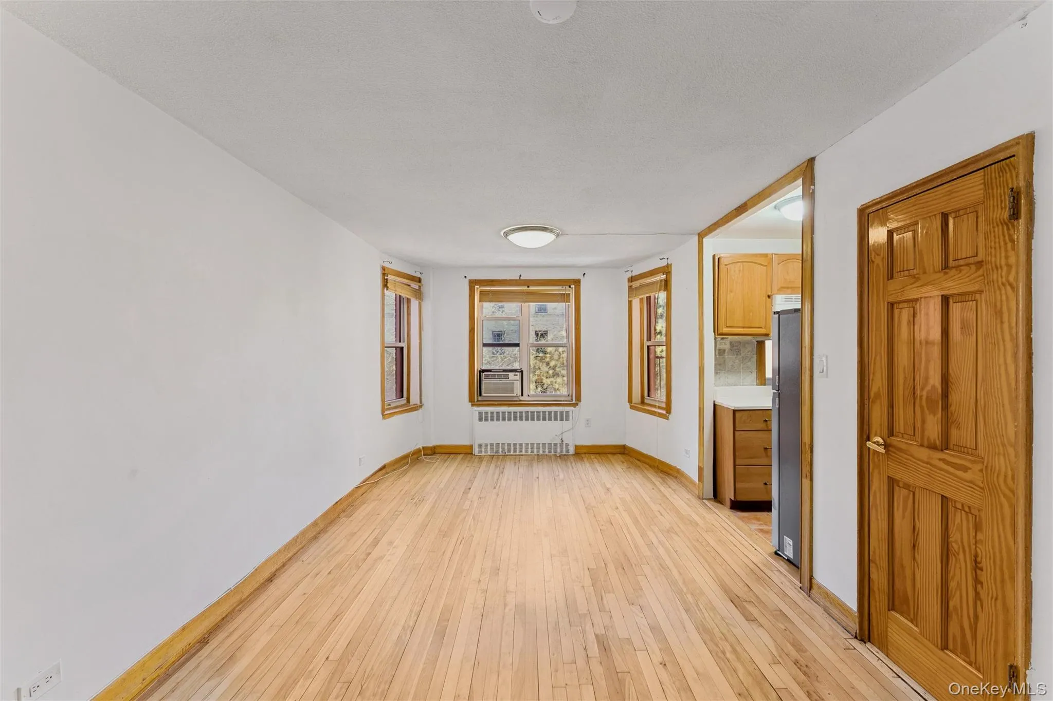 33-35 81 Street, New York, NY, 3 Rooms Rooms,1 BathroomBathrooms,Residential,For Rent,81,0,1024247 33-35 81 Street, New York, NY, 3 Rooms Rooms,1 BathroomBathrooms,Residential,For Rent,81,0,1024247
