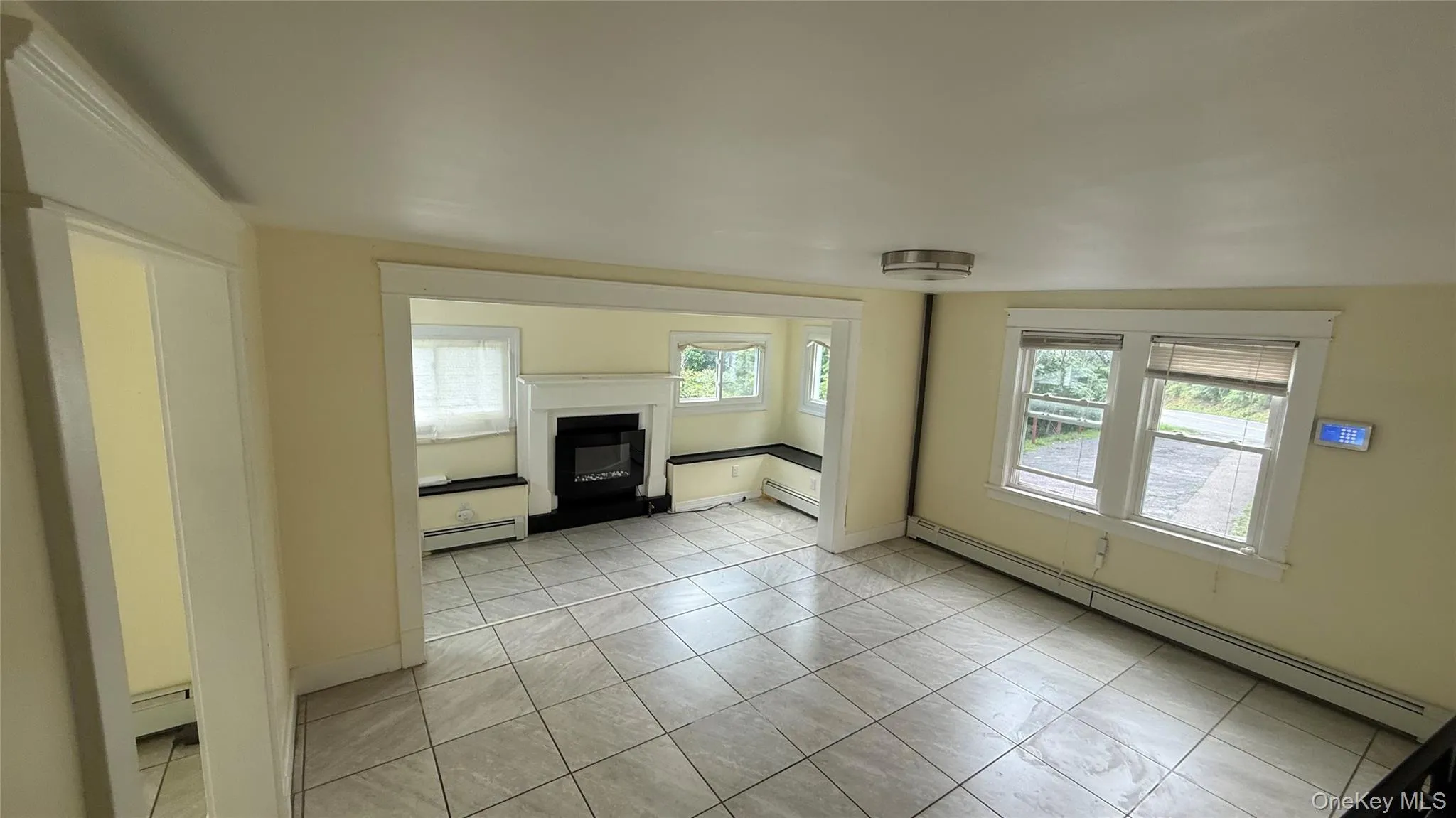 26 Lattintown Road, New Windsor, NY, 3 Bedrooms Bedrooms, 8 Rooms Rooms,2 BathroomsBathrooms,Residential Lease,For Rent,Lattintown,0,1024250 26 Lattintown Road, New Windsor, NY, 3 Bedrooms Bedrooms, 8 Rooms Rooms,2 BathroomsBathrooms,Residential Lease,For Rent,Lattintown,0,1024250