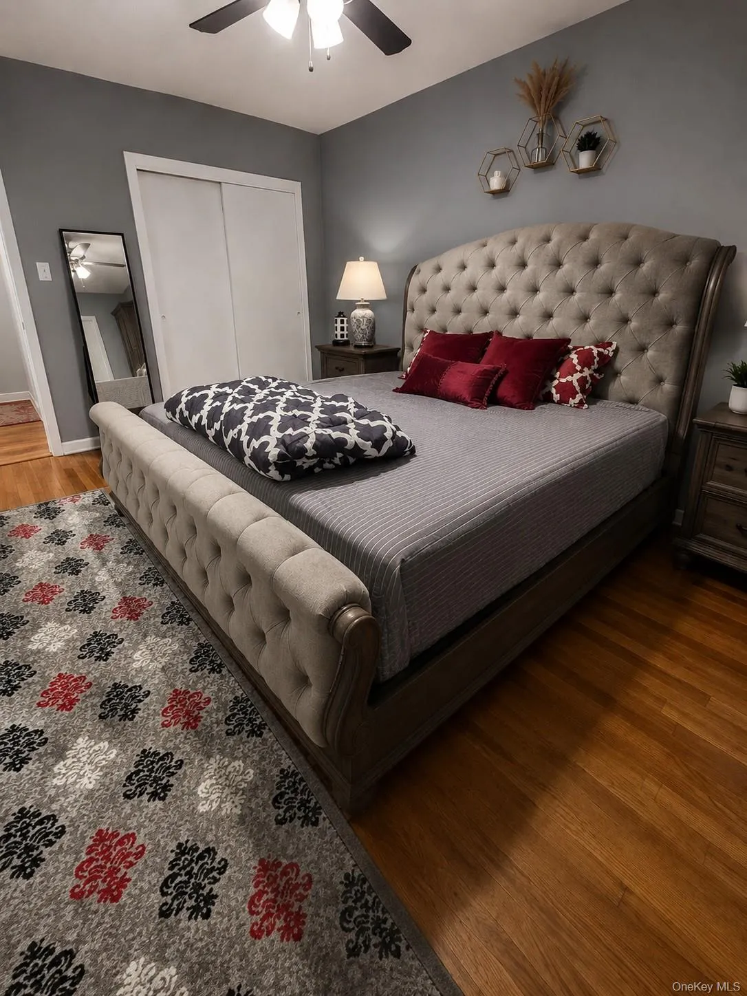 1480 Thieriot Avenue, New York, NY, 2 Bedrooms Bedrooms, 5 Rooms Rooms,1 BathroomBathrooms,Residential,For Rent,Thieriot,0,1024252 1480 Thieriot Avenue, New York, NY, 2 Bedrooms Bedrooms, 5 Rooms Rooms,1 BathroomBathrooms,Residential,For Rent,Thieriot,0,1024252