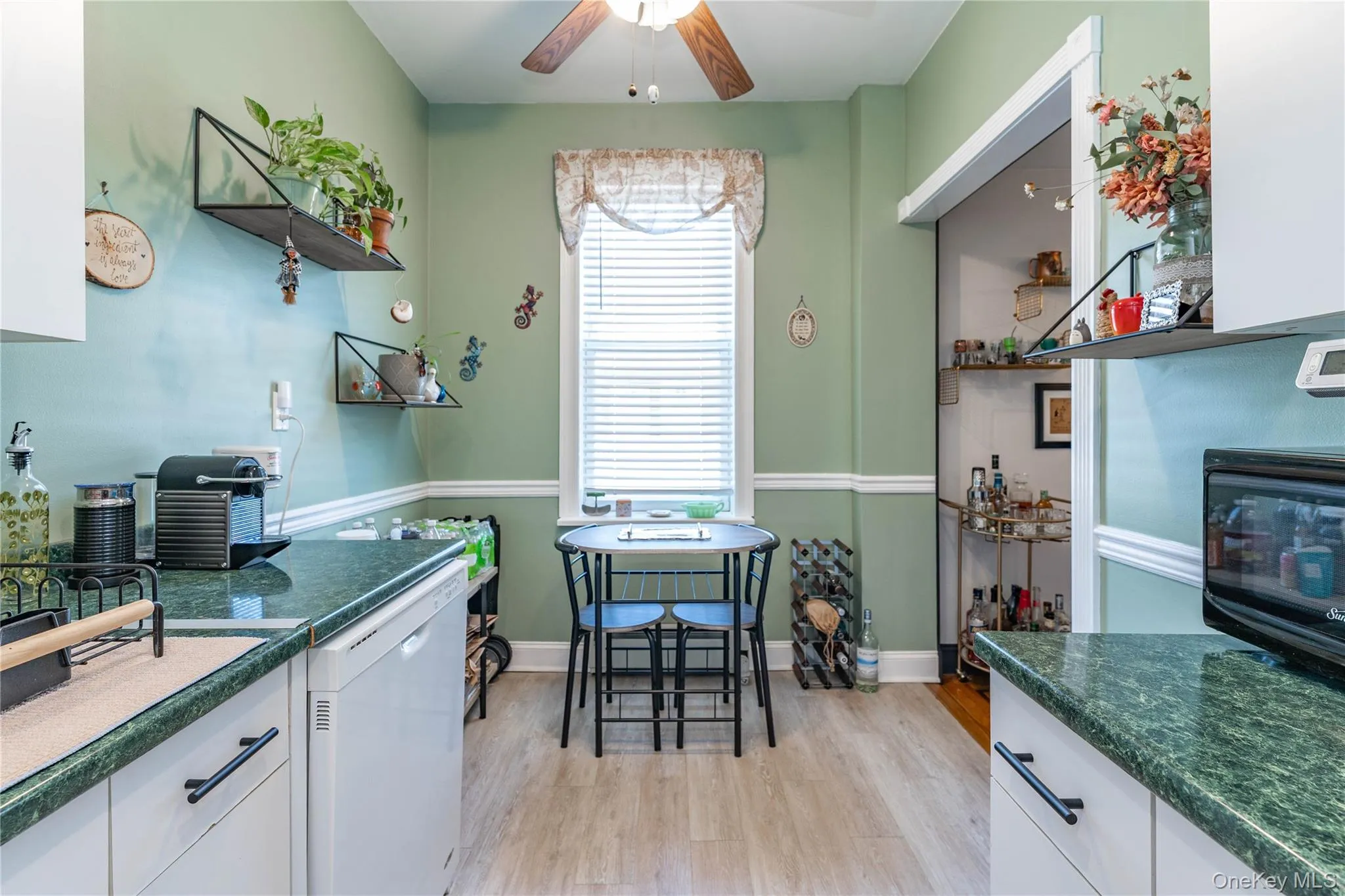 185 Atlantic Ave, Hempstead, NY, 1 Bedroom Bedrooms, 4 Rooms Rooms,1 BathroomBathrooms,Residential Lease,For Rent,Atlantic Ave,0,1024259 185 Atlantic Ave, Hempstead, NY, 1 Bedroom Bedrooms, 4 Rooms Rooms,1 BathroomBathrooms,Residential Lease,For Rent,Atlantic Ave,0,1024259