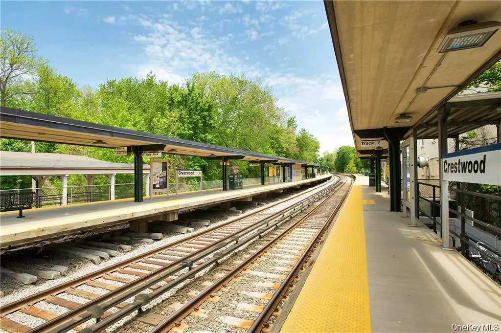 50 Columbus Avenue, Eastchester, NY, 1 Bedroom Bedrooms, 3 Rooms Rooms,1 BathroomBathrooms,Residential Lease,For Rent,Columbus,0,1024260 50 Columbus Avenue, Eastchester, NY, 1 Bedroom Bedrooms, 3 Rooms Rooms,1 BathroomBathrooms,Residential Lease,For Rent,Columbus,0,1024260