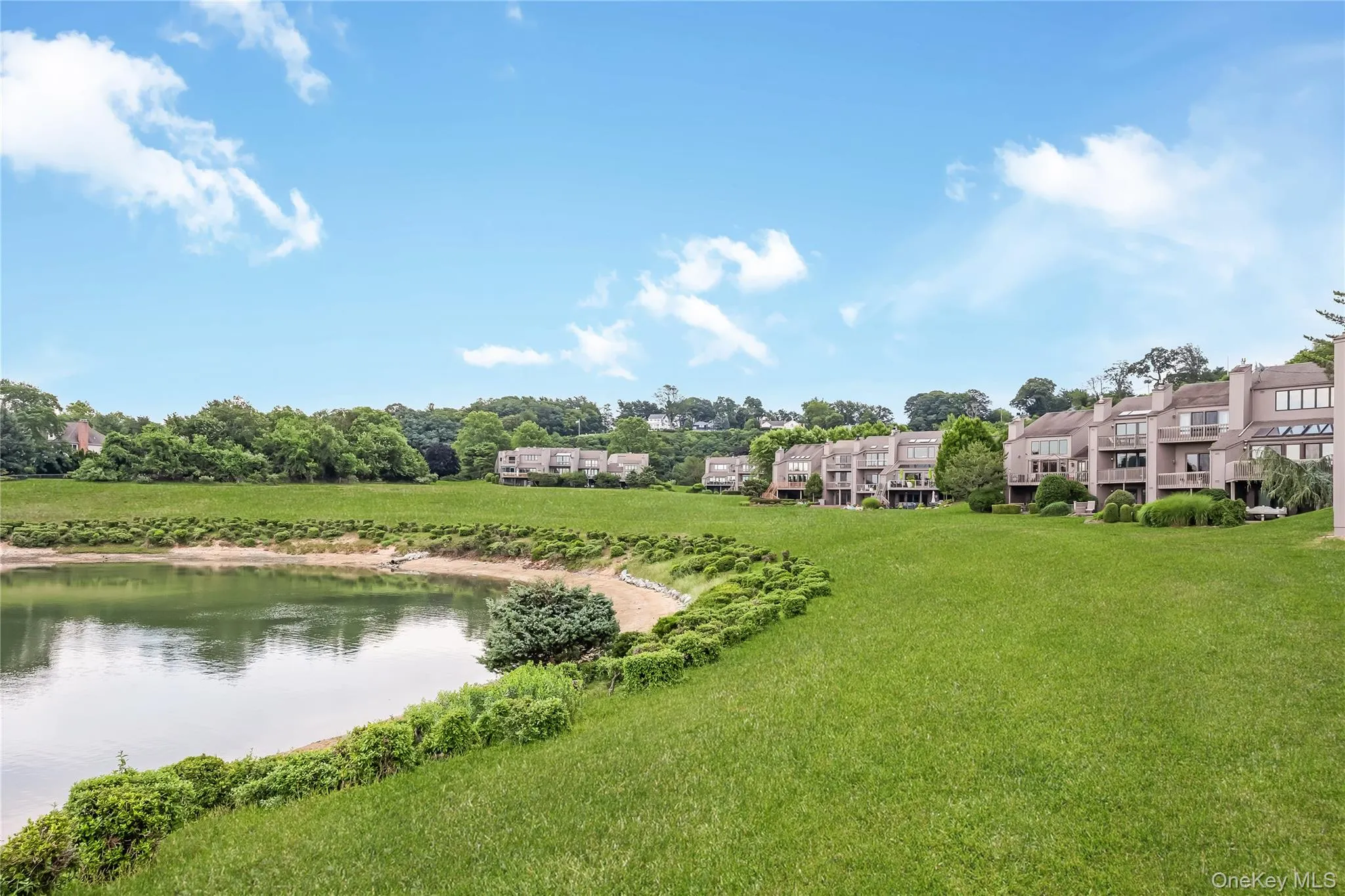 8 Lady Janes Way, Huntington, NY, 3 Bedrooms Bedrooms, 8 Rooms Rooms,3 BathroomsBathrooms,Residential,For Rent,Lady Janes,0,1024261 8 Lady Janes Way, Huntington, NY, 3 Bedrooms Bedrooms, 8 Rooms Rooms,3 BathroomsBathrooms,Residential,For Rent,Lady Janes,0,1024261