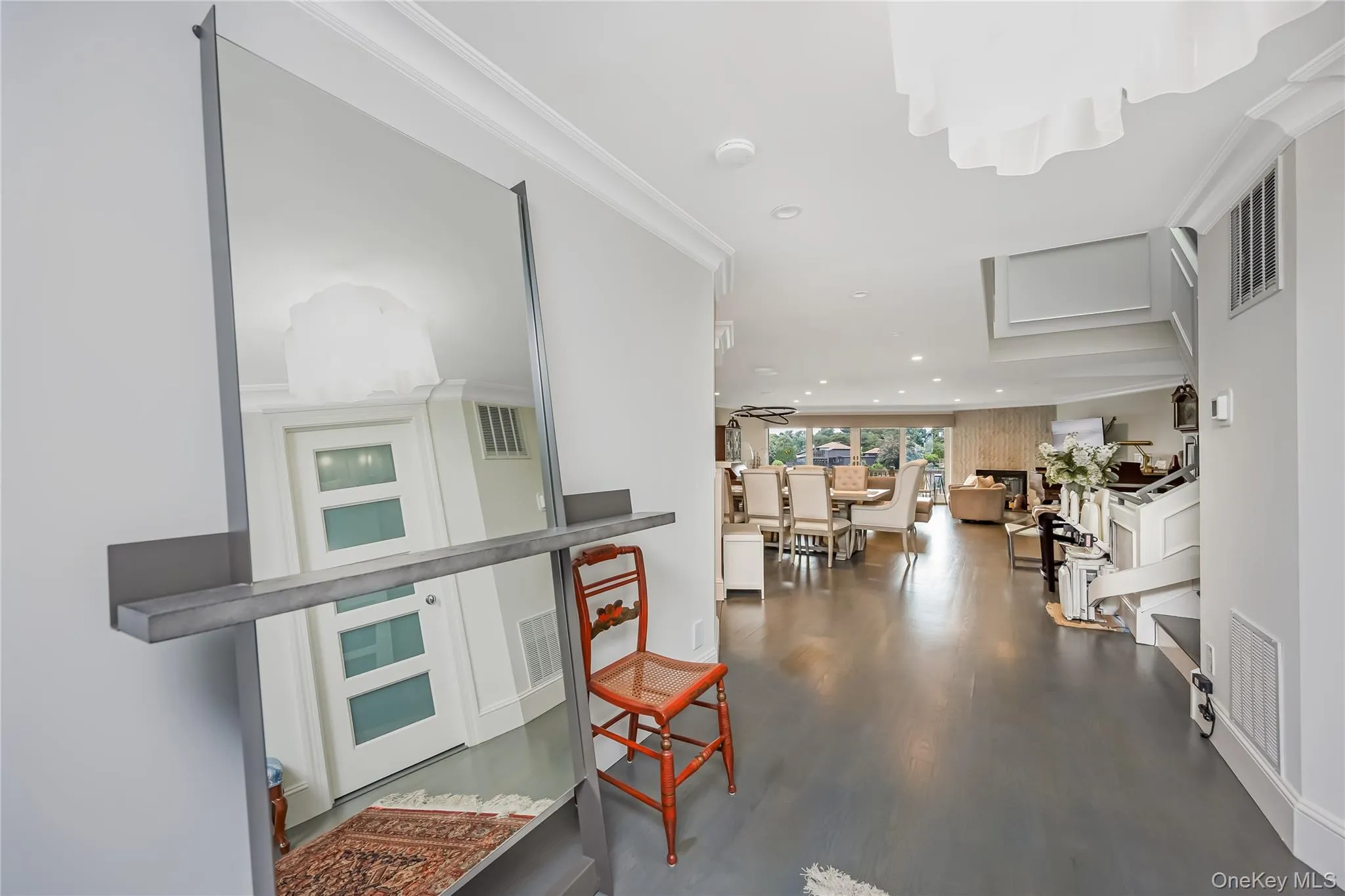 8 Lady Janes Way, Huntington, NY, 3 Bedrooms Bedrooms, 8 Rooms Rooms,3 BathroomsBathrooms,Residential,For Rent,Lady Janes,0,1024261 8 Lady Janes Way, Huntington, NY, 3 Bedrooms Bedrooms, 8 Rooms Rooms,3 BathroomsBathrooms,Residential,For Rent,Lady Janes,0,1024261