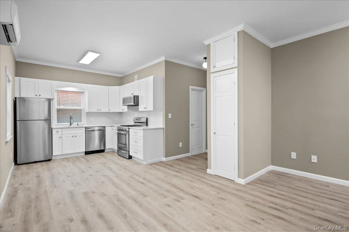 5 Madison Street, Harrison, NY, 2 Bedrooms Bedrooms, 3 Rooms Rooms,1 BathroomBathrooms,Residential Lease,For Rent,Madison,0,1024262 5 Madison Street, Harrison, NY, 2 Bedrooms Bedrooms, 3 Rooms Rooms,1 BathroomBathrooms,Residential Lease,For Rent,Madison,0,1024262