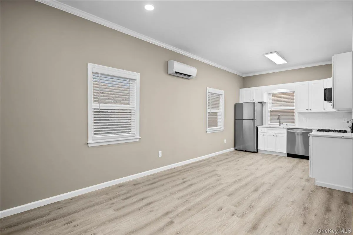 5 Madison Street, Harrison, NY, 2 Bedrooms Bedrooms, 3 Rooms Rooms,1 BathroomBathrooms,Residential Lease,For Rent,Madison,0,1024262 5 Madison Street, Harrison, NY, 2 Bedrooms Bedrooms, 3 Rooms Rooms,1 BathroomBathrooms,Residential Lease,For Rent,Madison,0,1024262