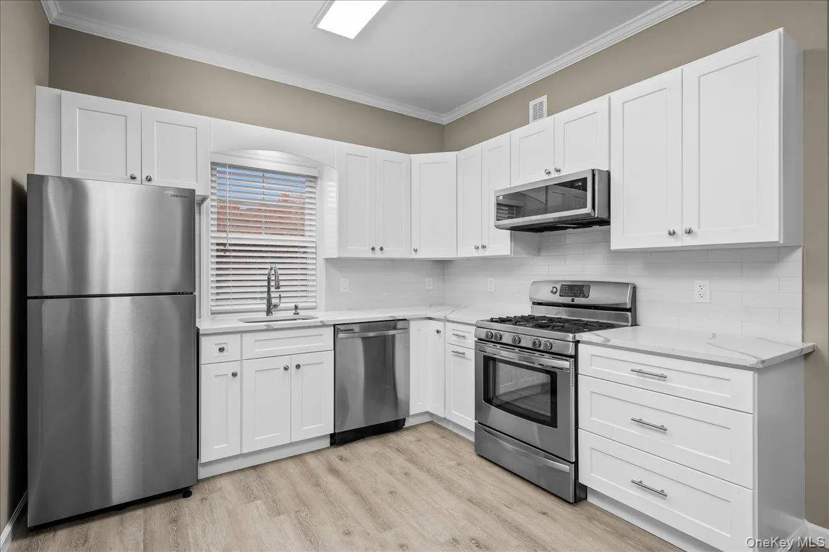 5 Madison Street, Harrison, NY, 2 Bedrooms Bedrooms, 3 Rooms Rooms,1 BathroomBathrooms,Residential Lease,For Rent,Madison,0,1024262 5 Madison Street, Harrison, NY, 2 Bedrooms Bedrooms, 3 Rooms Rooms,1 BathroomBathrooms,Residential Lease,For Rent,Madison,0,1024262