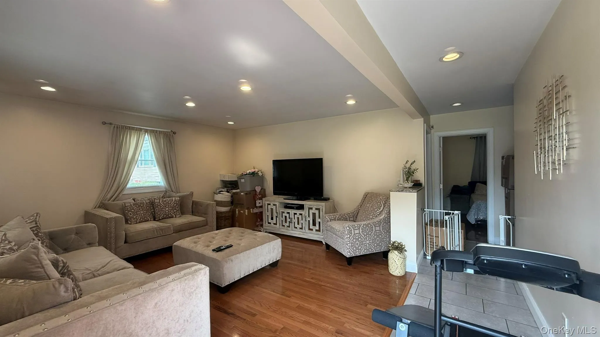 3 Elm Street, New Windsor, NY, 3 Bedrooms Bedrooms, 6 Rooms Rooms,1 BathroomBathrooms,Residential Lease,For Rent,Elm,0,1024269 3 Elm Street, New Windsor, NY, 3 Bedrooms Bedrooms, 6 Rooms Rooms,1 BathroomBathrooms,Residential Lease,For Rent,Elm,0,1024269