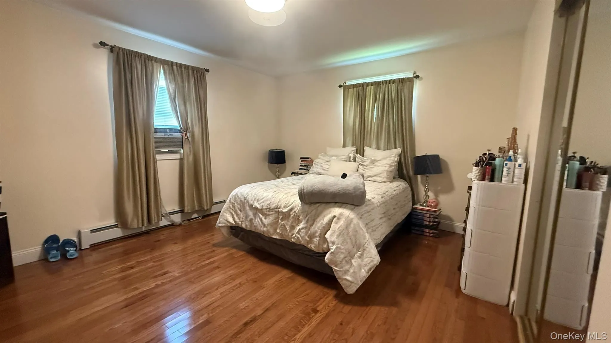 3 Elm Street, New Windsor, NY, 3 Bedrooms Bedrooms, 6 Rooms Rooms,1 BathroomBathrooms,Residential Lease,For Rent,Elm,0,1024269 3 Elm Street, New Windsor, NY, 3 Bedrooms Bedrooms, 6 Rooms Rooms,1 BathroomBathrooms,Residential Lease,For Rent,Elm,0,1024269