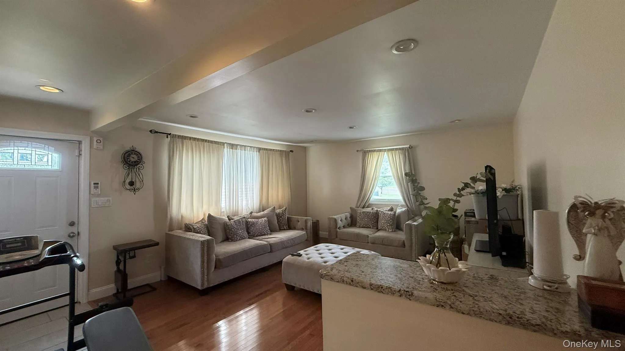 3 Elm Street, New Windsor, NY, 3 Bedrooms Bedrooms, 6 Rooms Rooms,1 BathroomBathrooms,Residential Lease,For Rent,Elm,0,1024269 3 Elm Street, New Windsor, NY, 3 Bedrooms Bedrooms, 6 Rooms Rooms,1 BathroomBathrooms,Residential Lease,For Rent,Elm,0,1024269