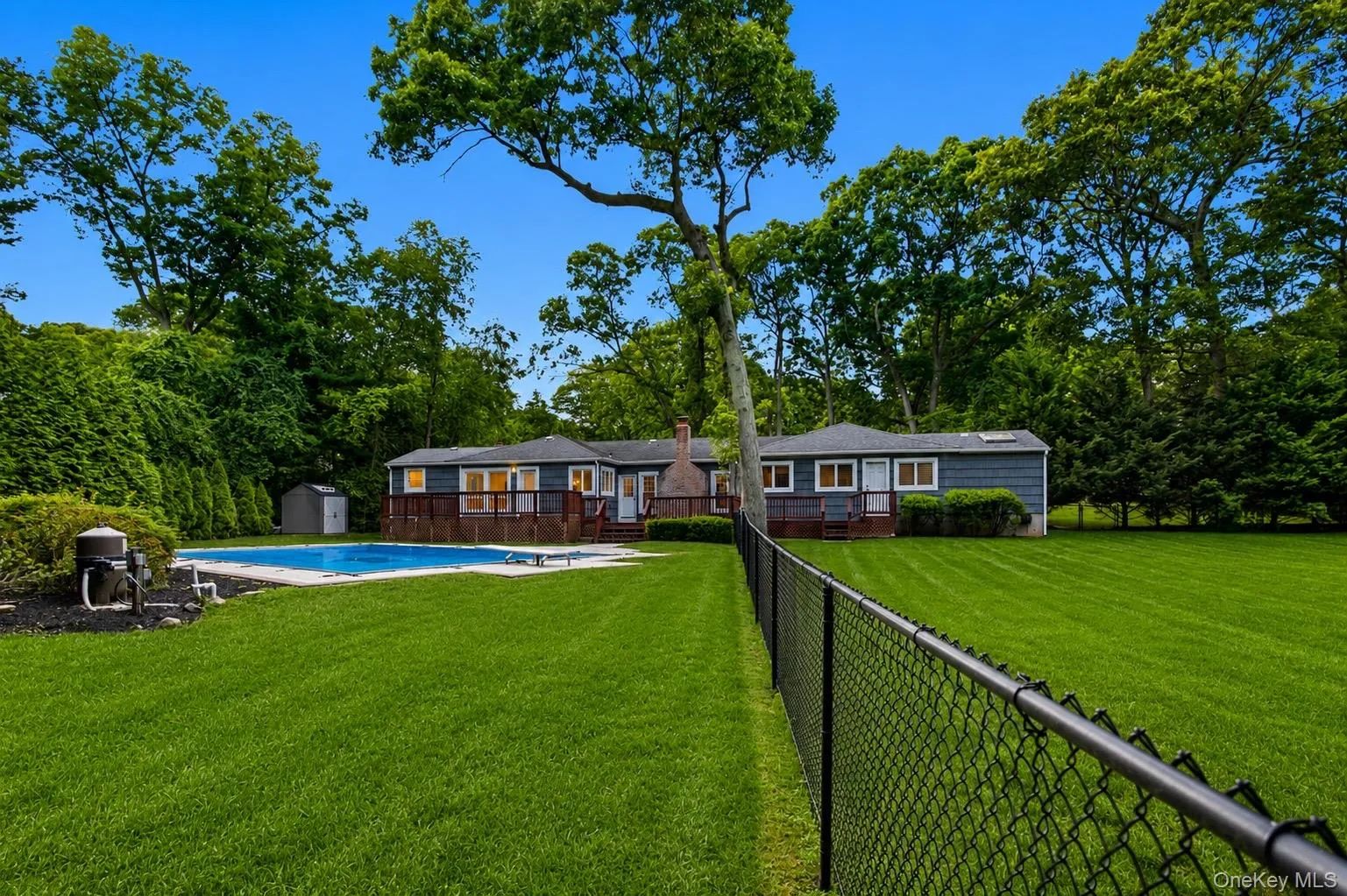 4 Durham Drive, Huntington, NY, 6 Bedrooms Bedrooms, 10 Rooms Rooms,3 BathroomsBathrooms,Residential,For Rent,Durham,0,1024270 4 Durham Drive, Huntington, NY, 6 Bedrooms Bedrooms, 10 Rooms Rooms,3 BathroomsBathrooms,Residential,For Rent,Durham,0,1024270