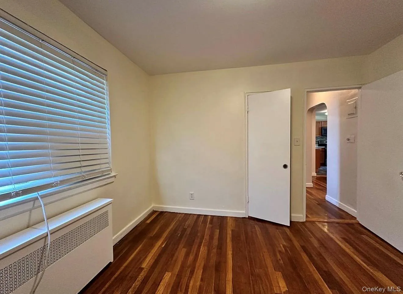 Hardwood floors a/c Hardwood floors a/c