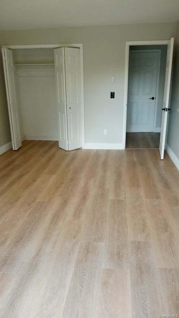215 Fox Run Lane, Patterson, NY, 1 Bedroom Bedrooms, 4 Rooms Rooms,1 BathroomBathrooms,Residential,For Rent,Fox Run,0,1024272 215 Fox Run Lane, Patterson, NY, 1 Bedroom Bedrooms, 4 Rooms Rooms,1 BathroomBathrooms,Residential,For Rent,Fox Run,0,1024272