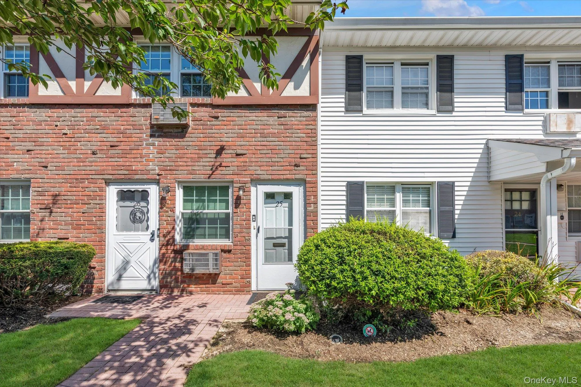 25 Springwood Drive, Babylon, NY, 1 Bedroom Bedrooms, 4 Rooms Rooms,1 BathroomBathrooms,Residential,For Rent,Springwood,0,1024276 25 Springwood Drive, Babylon, NY, 1 Bedroom Bedrooms, 4 Rooms Rooms,1 BathroomBathrooms,Residential,For Rent,Springwood,0,1024276