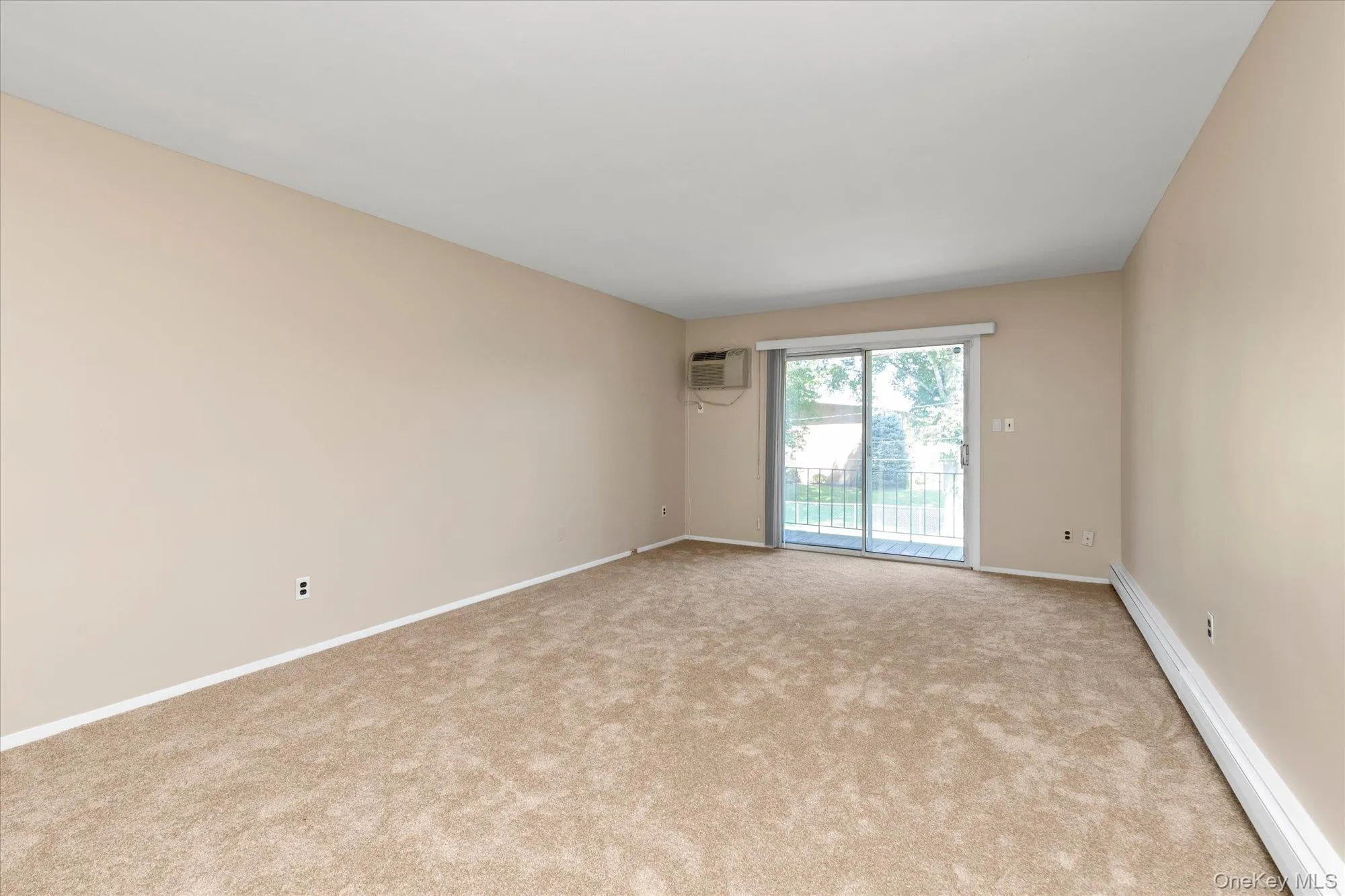 25 Springwood Drive, Babylon, NY, 1 Bedroom Bedrooms, 4 Rooms Rooms,1 BathroomBathrooms,Residential,For Rent,Springwood,0,1024276 25 Springwood Drive, Babylon, NY, 1 Bedroom Bedrooms, 4 Rooms Rooms,1 BathroomBathrooms,Residential,For Rent,Springwood,0,1024276