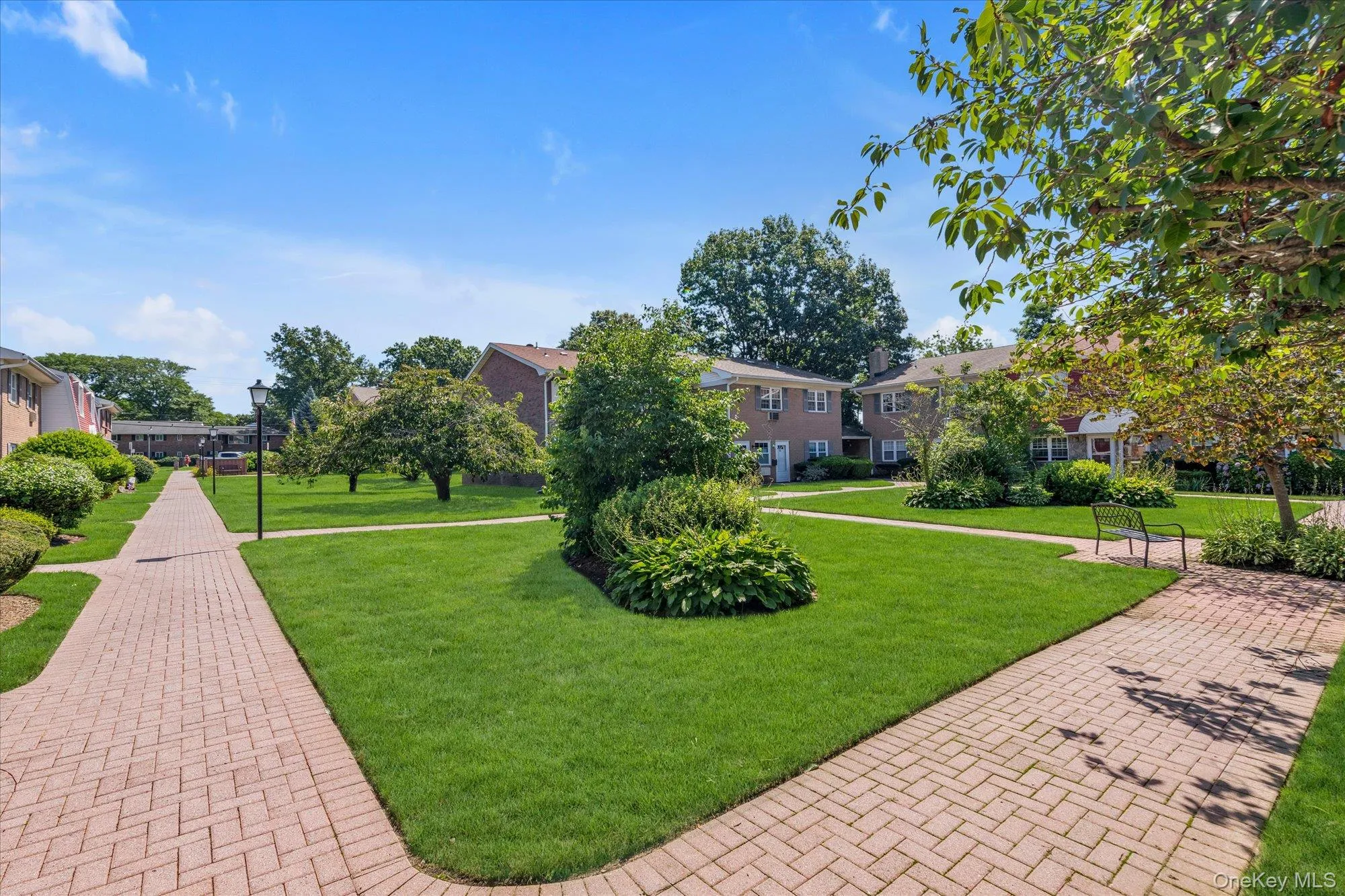 25 Springwood Drive, Babylon, NY, 1 Bedroom Bedrooms, 4 Rooms Rooms,1 BathroomBathrooms,Residential,For Rent,Springwood,0,1024276 25 Springwood Drive, Babylon, NY, 1 Bedroom Bedrooms, 4 Rooms Rooms,1 BathroomBathrooms,Residential,For Rent,Springwood,0,1024276