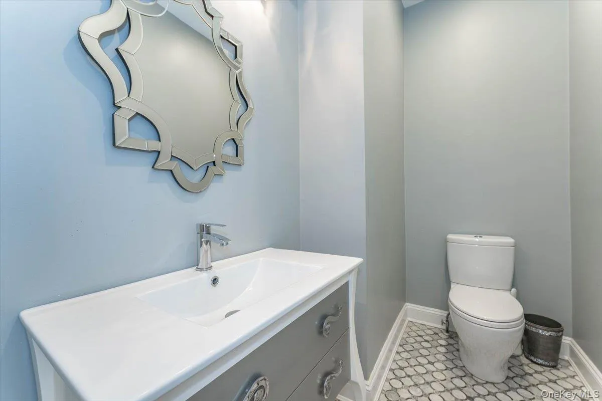 266 Rockaway Turnpike, Hempstead, NY, 6 Bedrooms Bedrooms, 10 Rooms Rooms,3 BathroomsBathrooms,Residential Lease,For Rent,Rockaway,0,1024277 266 Rockaway Turnpike, Hempstead, NY, 6 Bedrooms Bedrooms, 10 Rooms Rooms,3 BathroomsBathrooms,Residential Lease,For Rent,Rockaway,0,1024277