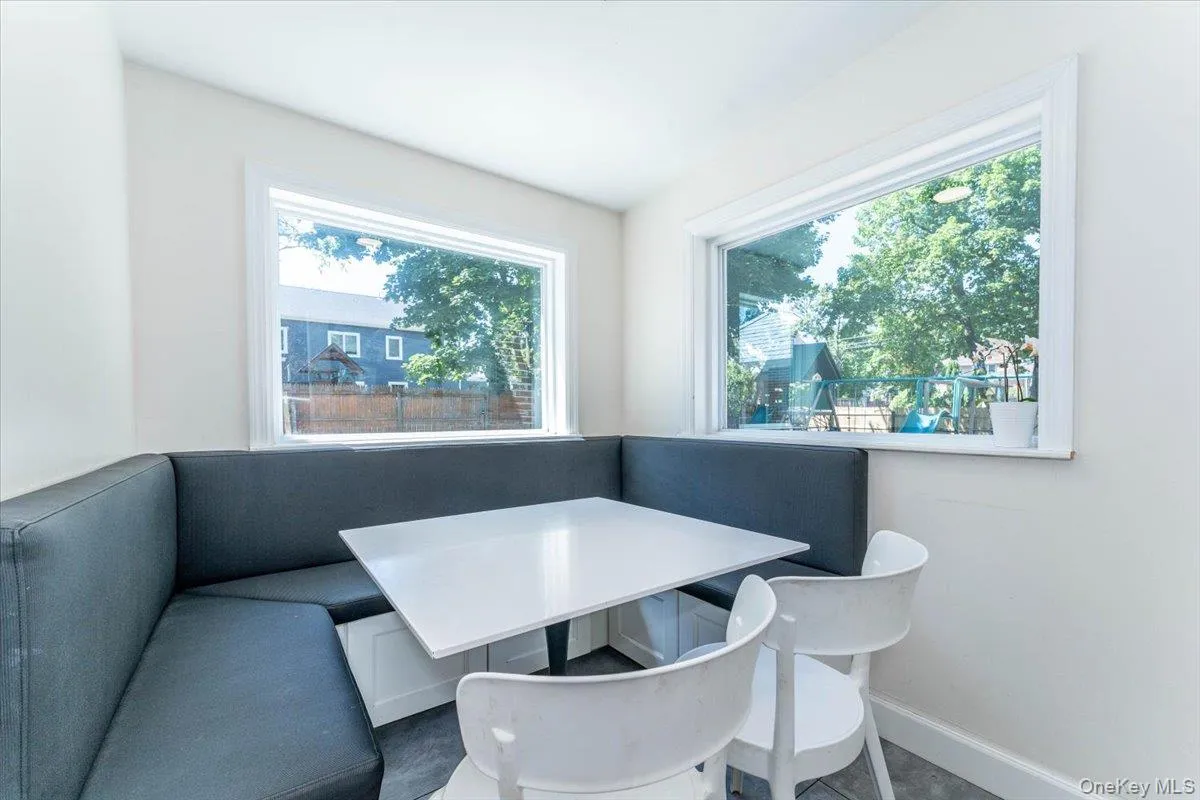266 Rockaway Turnpike, Hempstead, NY, 6 Bedrooms Bedrooms, 10 Rooms Rooms,3 BathroomsBathrooms,Residential Lease,For Rent,Rockaway,0,1024277 266 Rockaway Turnpike, Hempstead, NY, 6 Bedrooms Bedrooms, 10 Rooms Rooms,3 BathroomsBathrooms,Residential Lease,For Rent,Rockaway,0,1024277