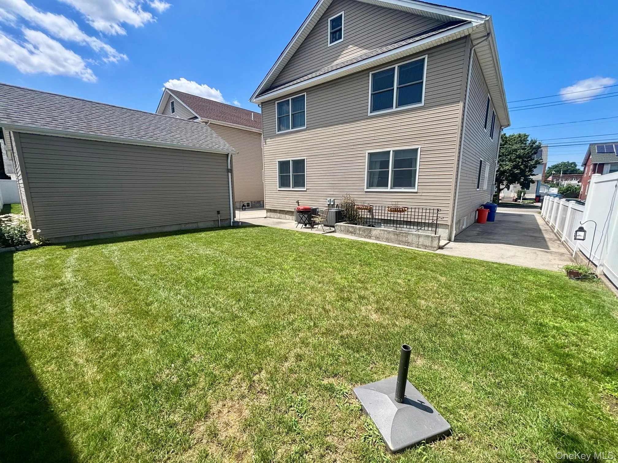 189 Jefferson Avenue, North Hempstead, NY, 3 Bedrooms Bedrooms, 6 Rooms Rooms,2 BathroomsBathrooms,Residential Lease,For Rent,Jefferson,0,1024280 189 Jefferson Avenue, North Hempstead, NY, 3 Bedrooms Bedrooms, 6 Rooms Rooms,2 BathroomsBathrooms,Residential Lease,For Rent,Jefferson,0,1024280