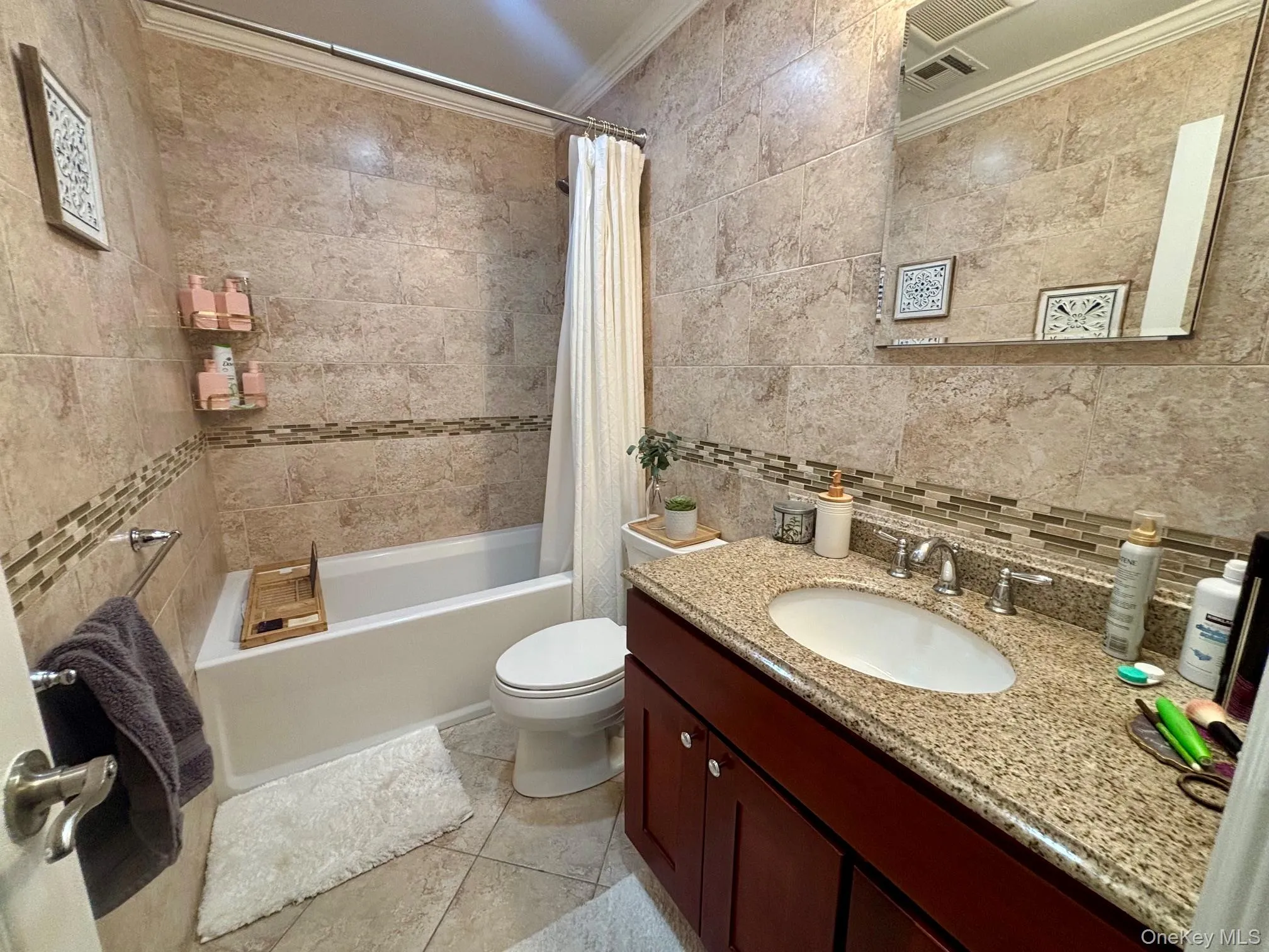 189 Jefferson Avenue, North Hempstead, NY, 3 Bedrooms Bedrooms, 6 Rooms Rooms,2 BathroomsBathrooms,Residential Lease,For Rent,Jefferson,0,1024280 189 Jefferson Avenue, North Hempstead, NY, 3 Bedrooms Bedrooms, 6 Rooms Rooms,2 BathroomsBathrooms,Residential Lease,For Rent,Jefferson,0,1024280