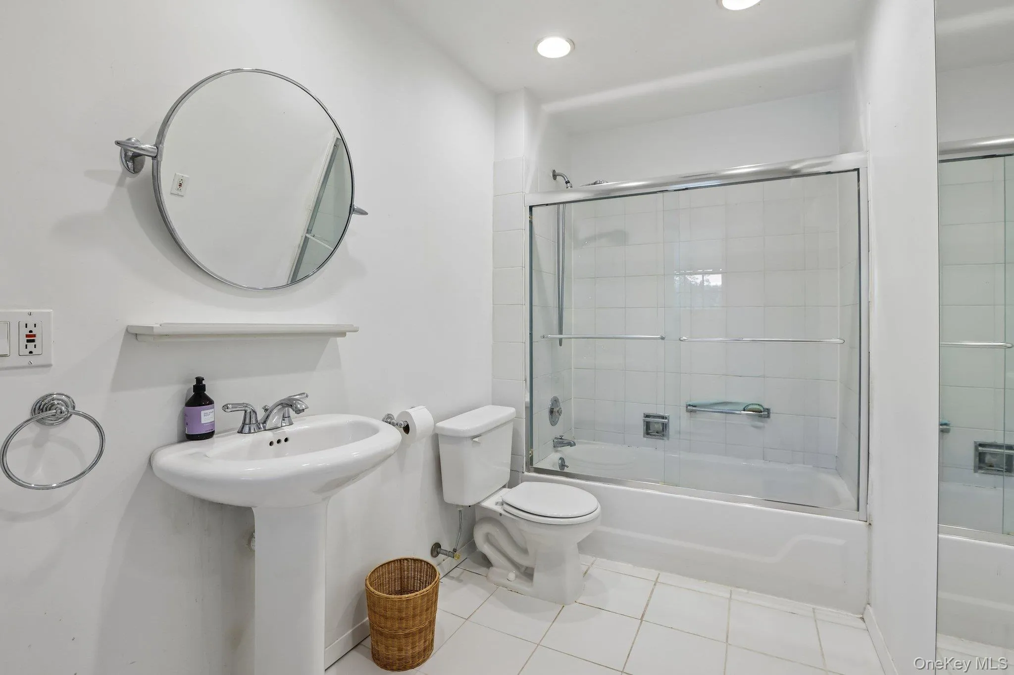 39 Woodhaven Drive, Clarkstown, NY, 6 Bedrooms Bedrooms, 17 Rooms Rooms,5 BathroomsBathrooms,Residential,For Rent,Woodhaven,0,1024286 39 Woodhaven Drive, Clarkstown, NY, 6 Bedrooms Bedrooms, 17 Rooms Rooms,5 BathroomsBathrooms,Residential,For Rent,Woodhaven,0,1024286