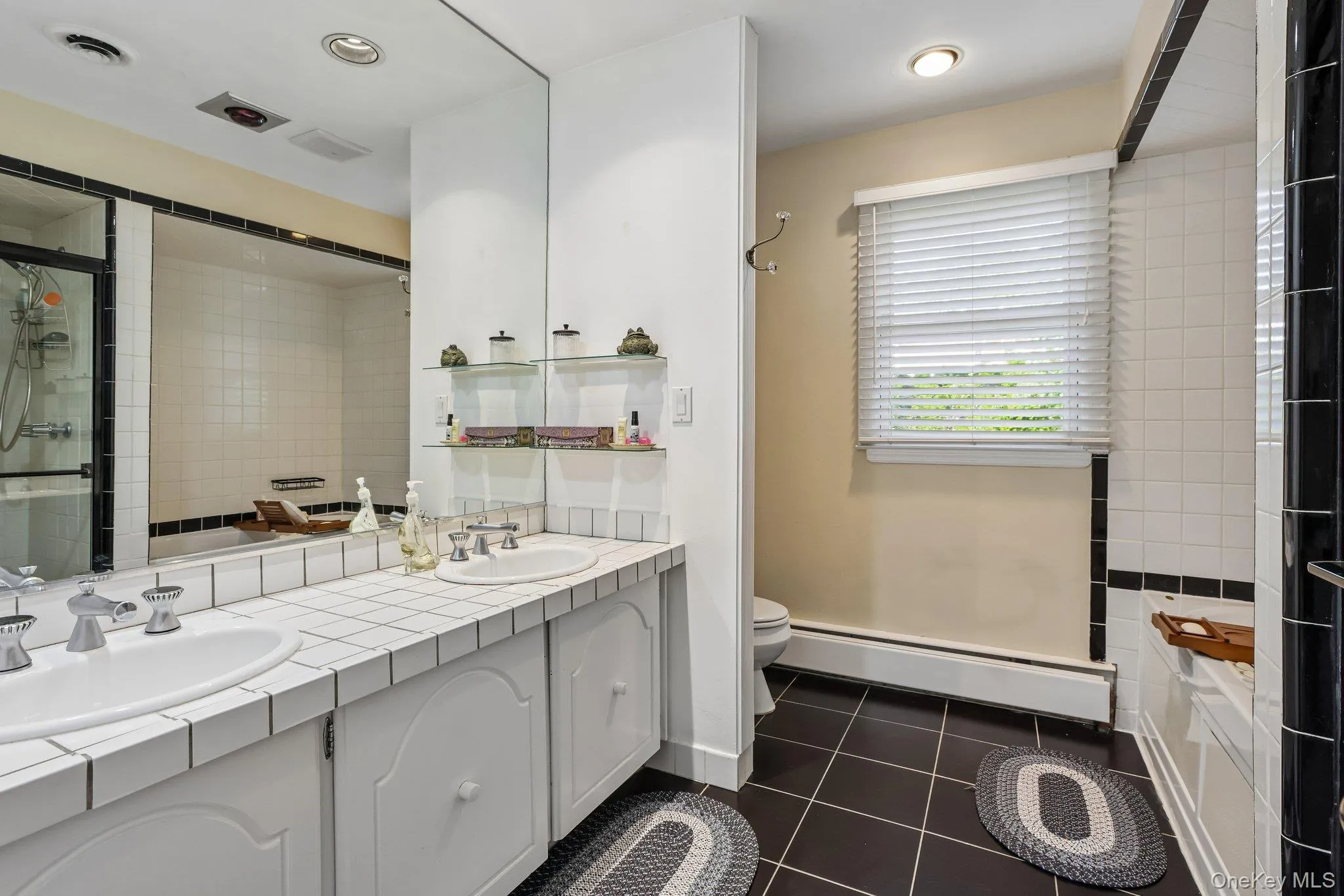 39 Woodhaven Drive, Clarkstown, NY, 6 Bedrooms Bedrooms, 17 Rooms Rooms,5 BathroomsBathrooms,Residential,For Rent,Woodhaven,0,1024286 39 Woodhaven Drive, Clarkstown, NY, 6 Bedrooms Bedrooms, 17 Rooms Rooms,5 BathroomsBathrooms,Residential,For Rent,Woodhaven,0,1024286