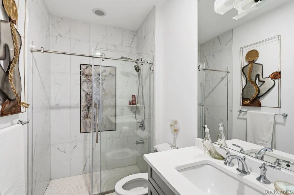 46102 Silver Birch Lane, Oyster Bay, NY, 3 Bedrooms Bedrooms, 7 Rooms Rooms,2 BathroomsBathrooms,Residential,For Rent,Silver Birch,0,1024287 46102 Silver Birch Lane, Oyster Bay, NY, 3 Bedrooms Bedrooms, 7 Rooms Rooms,2 BathroomsBathrooms,Residential,For Rent,Silver Birch,0,1024287