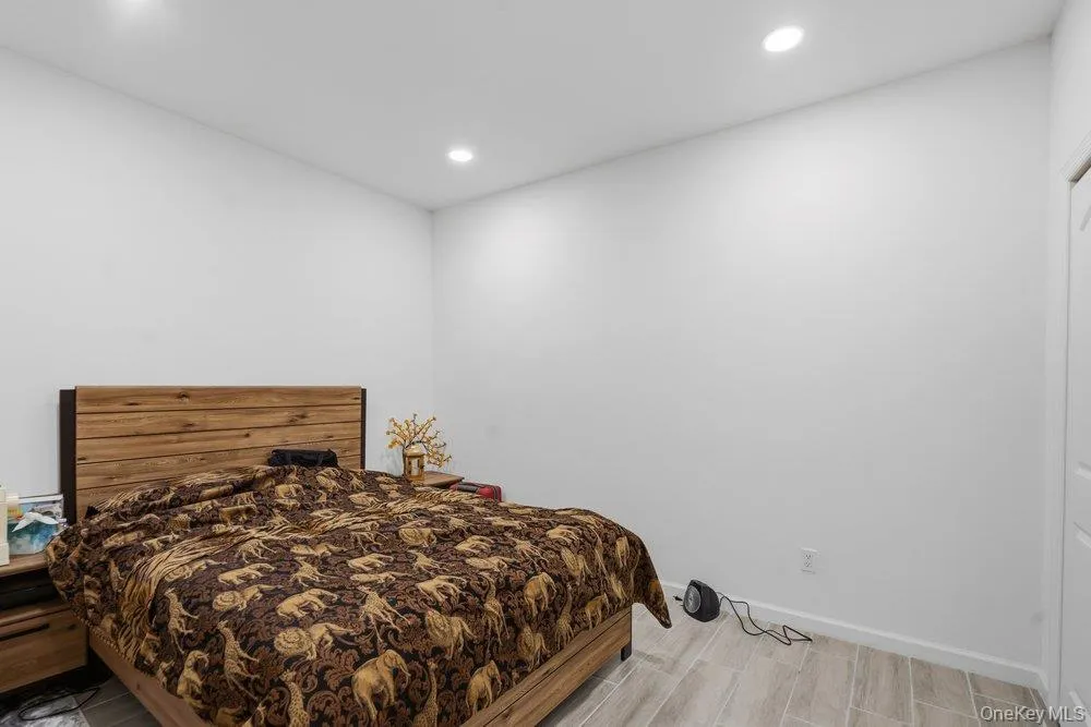 46102 Silver Birch Lane, Oyster Bay, NY, 3 Bedrooms Bedrooms, 7 Rooms Rooms,2 BathroomsBathrooms,Residential,For Rent,Silver Birch,0,1024287 46102 Silver Birch Lane, Oyster Bay, NY, 3 Bedrooms Bedrooms, 7 Rooms Rooms,2 BathroomsBathrooms,Residential,For Rent,Silver Birch,0,1024287