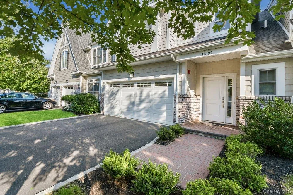 46102 Silver Birch Lane, Oyster Bay, NY, 3 Bedrooms Bedrooms, 7 Rooms Rooms,2 BathroomsBathrooms,Residential,For Rent,Silver Birch,0,1024287 46102 Silver Birch Lane, Oyster Bay, NY, 3 Bedrooms Bedrooms, 7 Rooms Rooms,2 BathroomsBathrooms,Residential,For Rent,Silver Birch,0,1024287