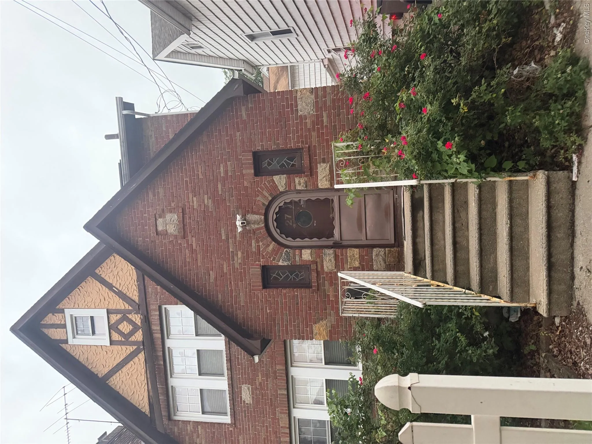 27 Leonard Place, Yonkers, NY, 3 Bedrooms Bedrooms, 7 Rooms Rooms,2 BathroomsBathrooms,Residential,For Rent,Leonard,0,1024292 27 Leonard Place, Yonkers, NY, 3 Bedrooms Bedrooms, 7 Rooms Rooms,2 BathroomsBathrooms,Residential,For Rent,Leonard,0,1024292