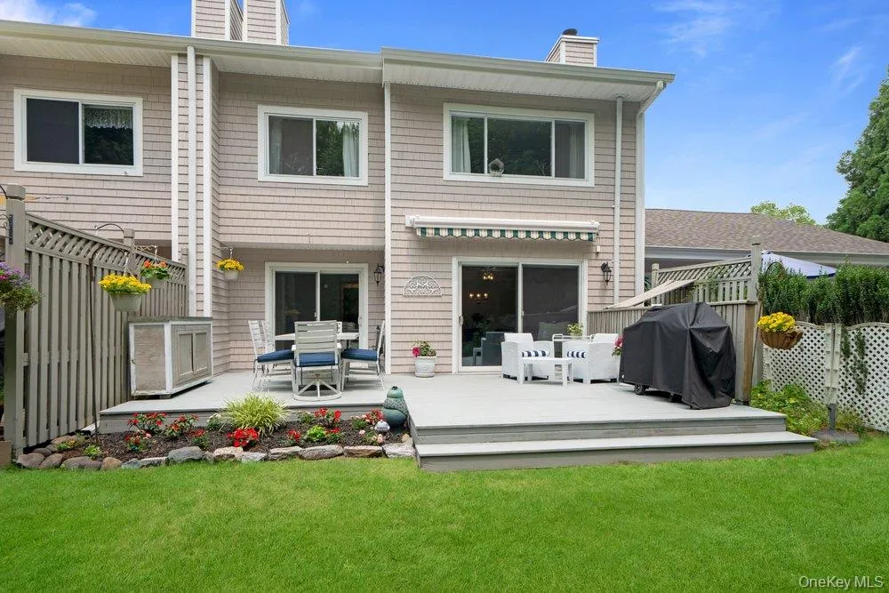 122 Corral Lane, Islip, NY, 3 Bedrooms Bedrooms, 9 Rooms Rooms,2 BathroomsBathrooms,Residential,For Rent,Corral,0,1024302 122 Corral Lane, Islip, NY, 3 Bedrooms Bedrooms, 9 Rooms Rooms,2 BathroomsBathrooms,Residential,For Rent,Corral,0,1024302