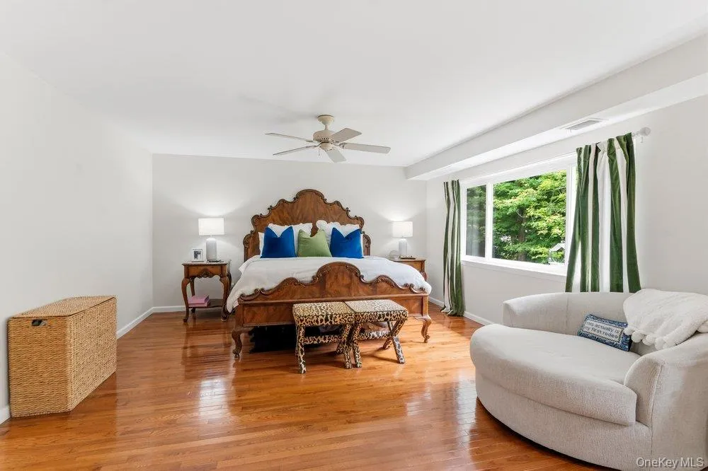 122 Corral Lane, Islip, NY, 3 Bedrooms Bedrooms, 9 Rooms Rooms,2 BathroomsBathrooms,Residential,For Rent,Corral,0,1024302 122 Corral Lane, Islip, NY, 3 Bedrooms Bedrooms, 9 Rooms Rooms,2 BathroomsBathrooms,Residential,For Rent,Corral,0,1024302