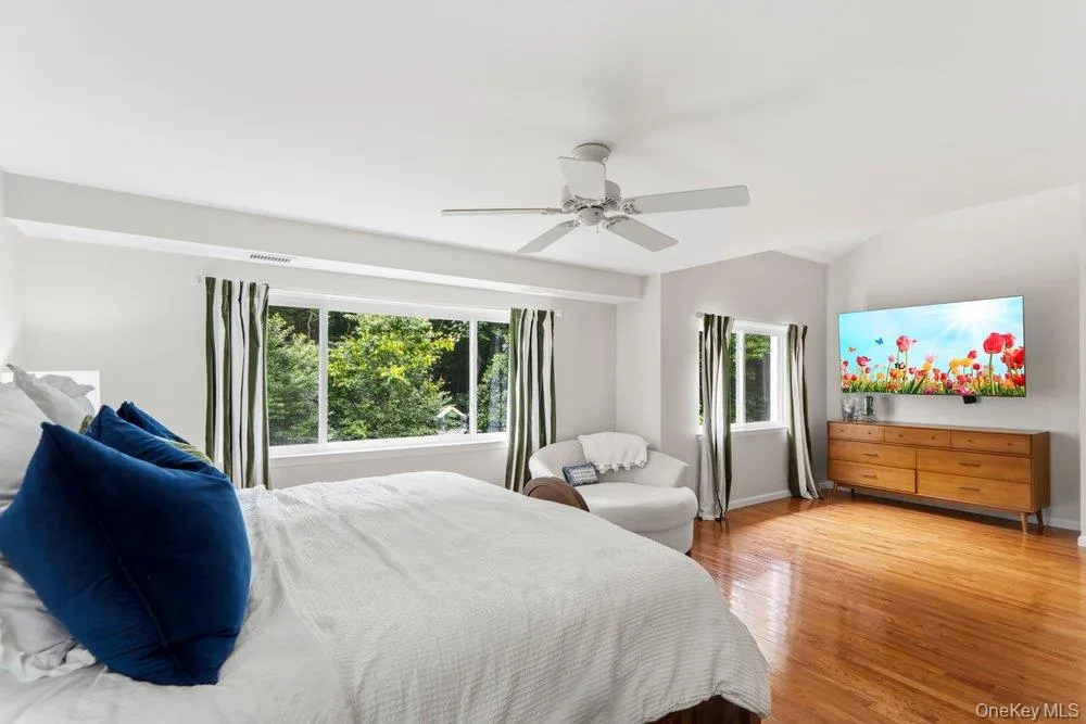 122 Corral Lane, Islip, NY, 3 Bedrooms Bedrooms, 9 Rooms Rooms,2 BathroomsBathrooms,Residential,For Rent,Corral,0,1024302 122 Corral Lane, Islip, NY, 3 Bedrooms Bedrooms, 9 Rooms Rooms,2 BathroomsBathrooms,Residential,For Rent,Corral,0,1024302