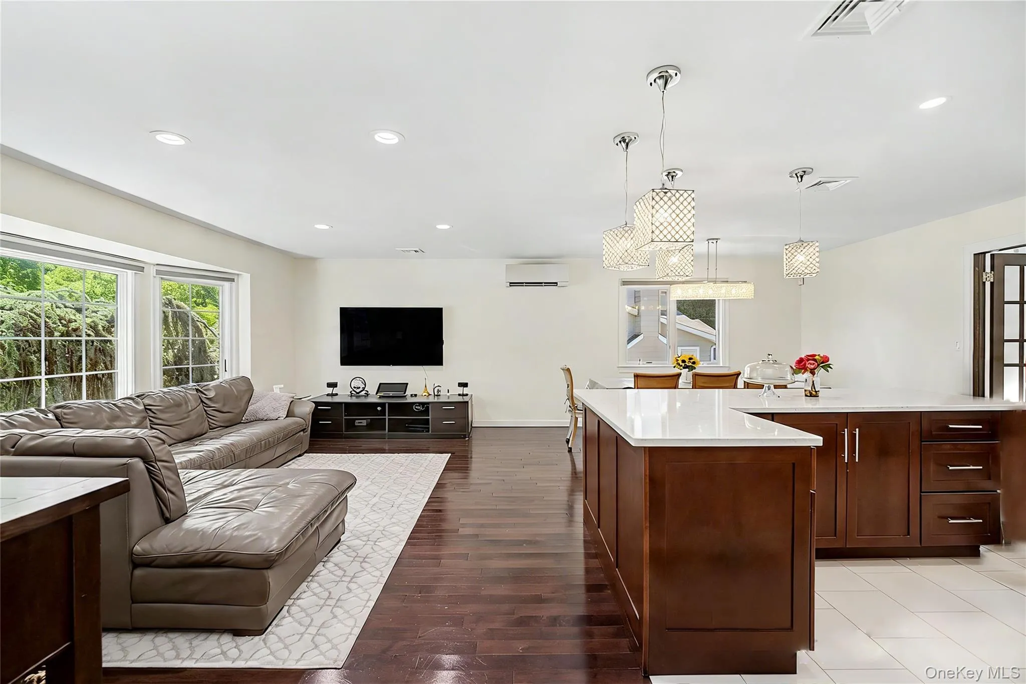9 Cortland Avenue, Oyster Bay, NY, 4 Bedrooms Bedrooms, 9 Rooms Rooms,3 BathroomsBathrooms,Residential,For Rent,Cortland,0,1024311 9 Cortland Avenue, Oyster Bay, NY, 4 Bedrooms Bedrooms, 9 Rooms Rooms,3 BathroomsBathrooms,Residential,For Rent,Cortland,0,1024311