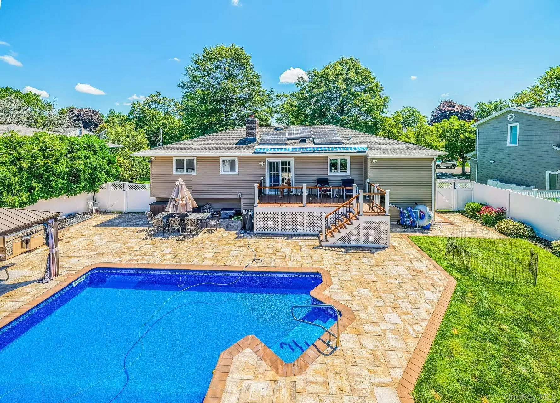 9 Cortland Avenue, Oyster Bay, NY, 4 Bedrooms Bedrooms, 9 Rooms Rooms,3 BathroomsBathrooms,Residential,For Rent,Cortland,0,1024311 9 Cortland Avenue, Oyster Bay, NY, 4 Bedrooms Bedrooms, 9 Rooms Rooms,3 BathroomsBathrooms,Residential,For Rent,Cortland,0,1024311