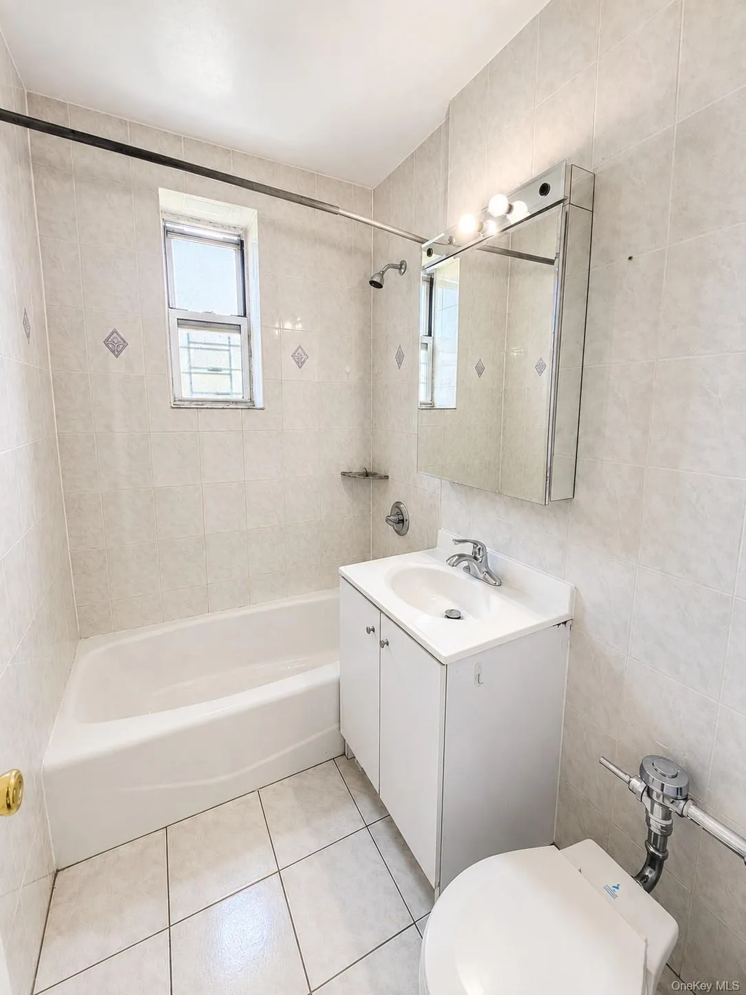 3051 Hobart Street, New York, NY, 1 Bedroom Bedrooms, 3 Rooms Rooms,1 BathroomBathrooms,Residential,For Rent,Hobart,0,1024312 3051 Hobart Street, New York, NY, 1 Bedroom Bedrooms, 3 Rooms Rooms,1 BathroomBathrooms,Residential,For Rent,Hobart,0,1024312
