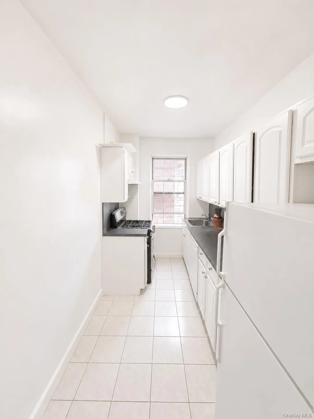 3051 Hobart Street, New York, NY, 1 Bedroom Bedrooms, 3 Rooms Rooms,1 BathroomBathrooms,Residential,For Rent,Hobart,0,1024312 3051 Hobart Street, New York, NY, 1 Bedroom Bedrooms, 3 Rooms Rooms,1 BathroomBathrooms,Residential,For Rent,Hobart,0,1024312