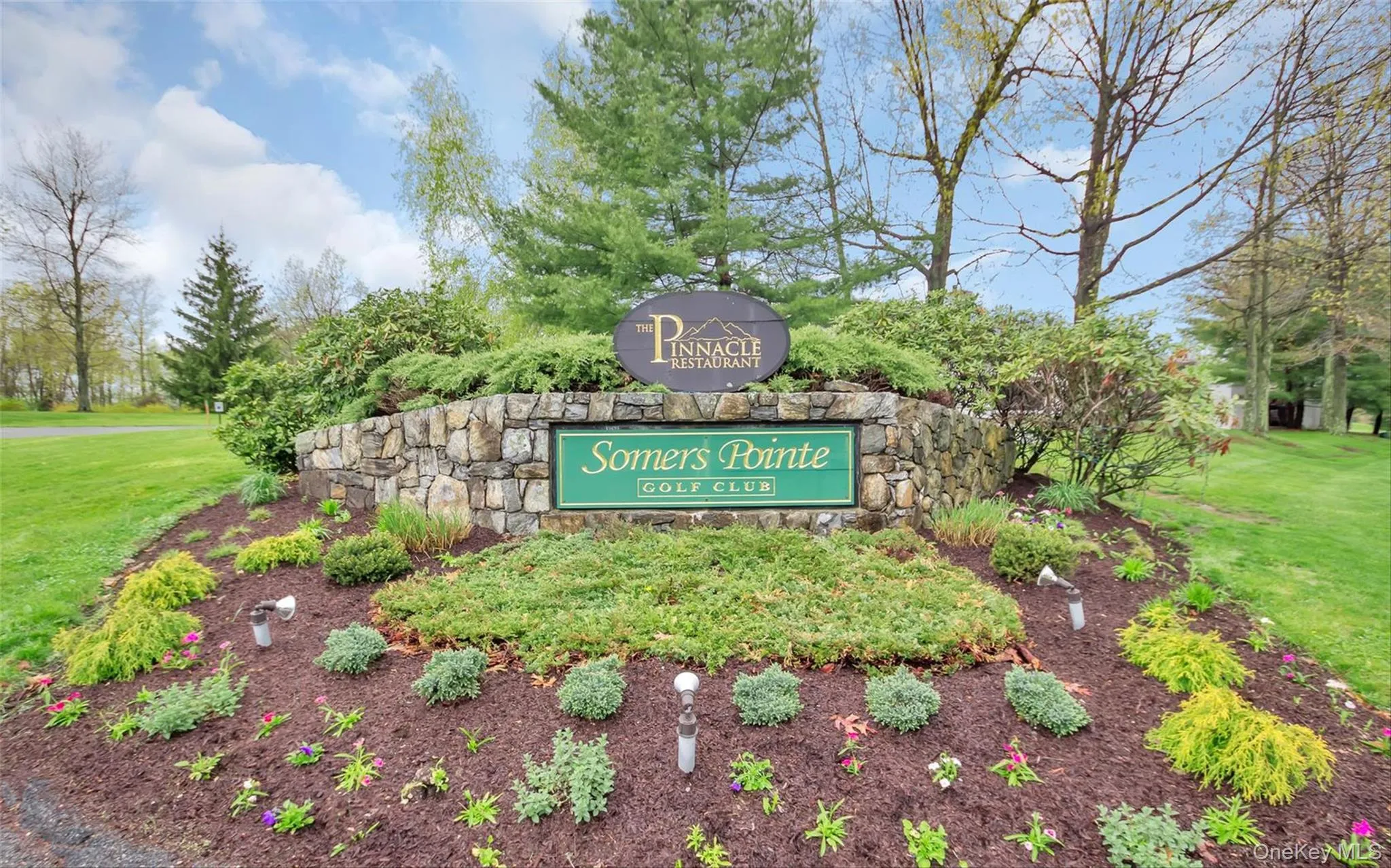 358 Heritage Hills, Somers, NY, 2 Bedrooms Bedrooms, 5 Rooms Rooms,2 BathroomsBathrooms,Residential,For Rent,Heritage,0,1024317 358 Heritage Hills, Somers, NY, 2 Bedrooms Bedrooms, 5 Rooms Rooms,2 BathroomsBathrooms,Residential,For Rent,Heritage,0,1024317