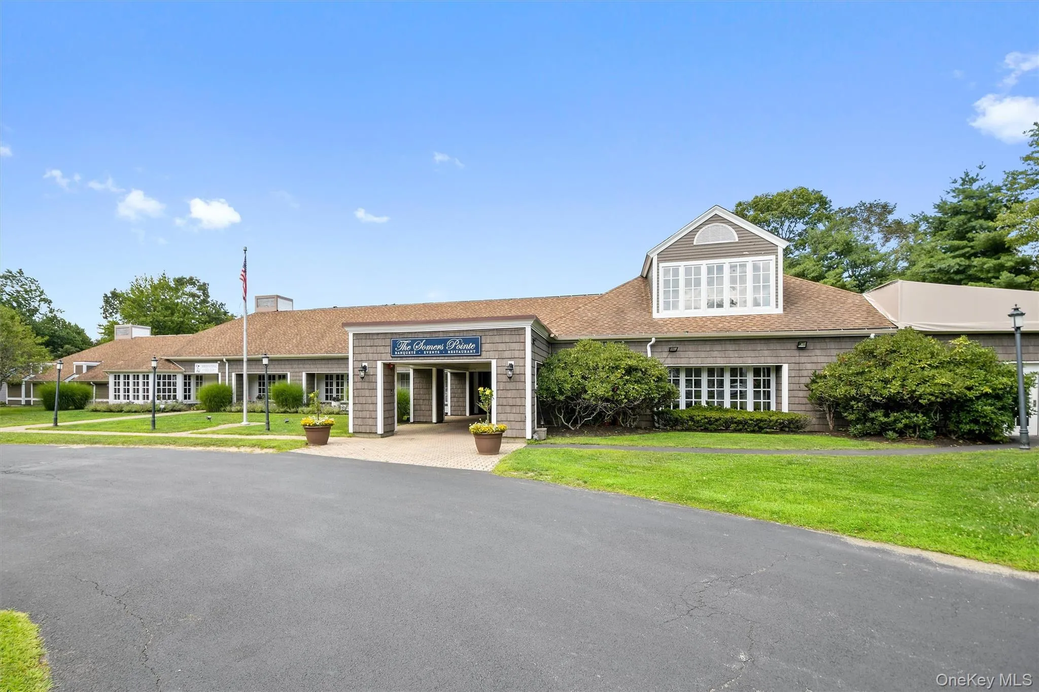 358 Heritage Hills, Somers, NY, 2 Bedrooms Bedrooms, 5 Rooms Rooms,2 BathroomsBathrooms,Residential,For Rent,Heritage,0,1024317 358 Heritage Hills, Somers, NY, 2 Bedrooms Bedrooms, 5 Rooms Rooms,2 BathroomsBathrooms,Residential,For Rent,Heritage,0,1024317