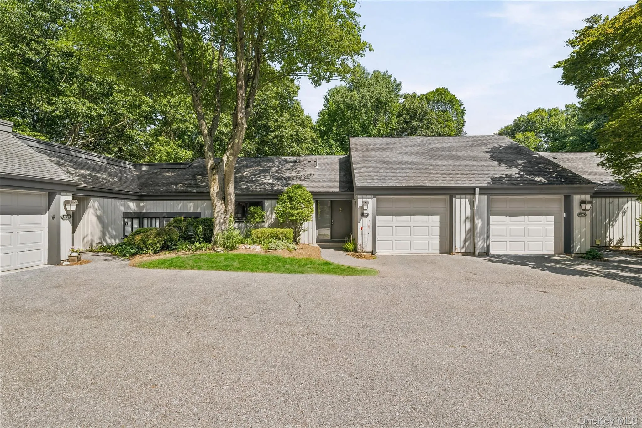 358 Heritage Hills, Somers, NY, 2 Bedrooms Bedrooms, 5 Rooms Rooms,2 BathroomsBathrooms,Residential,For Rent,Heritage,0,1024317 358 Heritage Hills, Somers, NY, 2 Bedrooms Bedrooms, 5 Rooms Rooms,2 BathroomsBathrooms,Residential,For Rent,Heritage,0,1024317