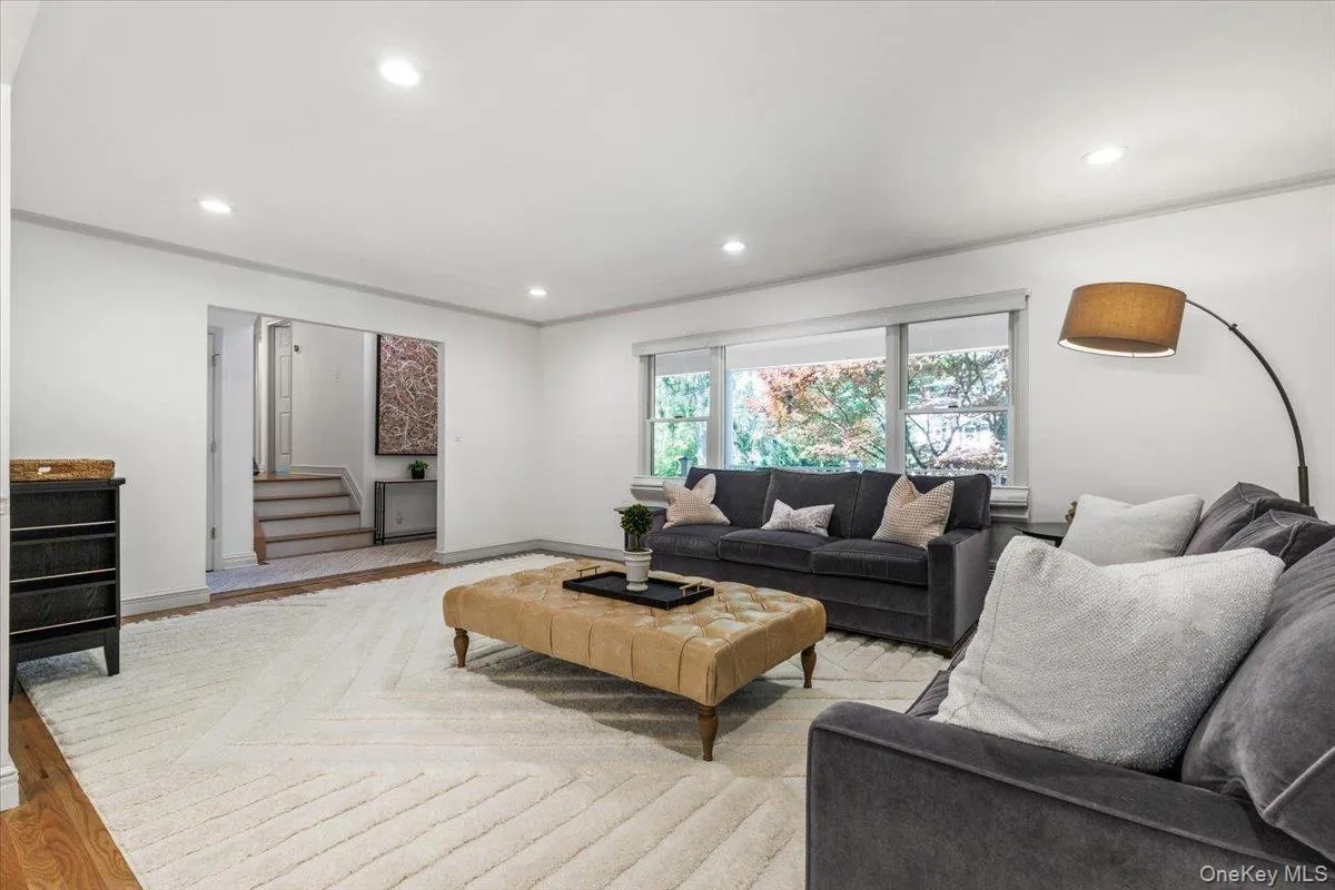 51 Croton Avenue, Mount Kisco, NY, 5 Bedrooms Bedrooms, 10 Rooms Rooms,3 BathroomsBathrooms,Residential,For Rent,Croton,0,1024318 51 Croton Avenue, Mount Kisco, NY, 5 Bedrooms Bedrooms, 10 Rooms Rooms,3 BathroomsBathrooms,Residential,For Rent,Croton,0,1024318