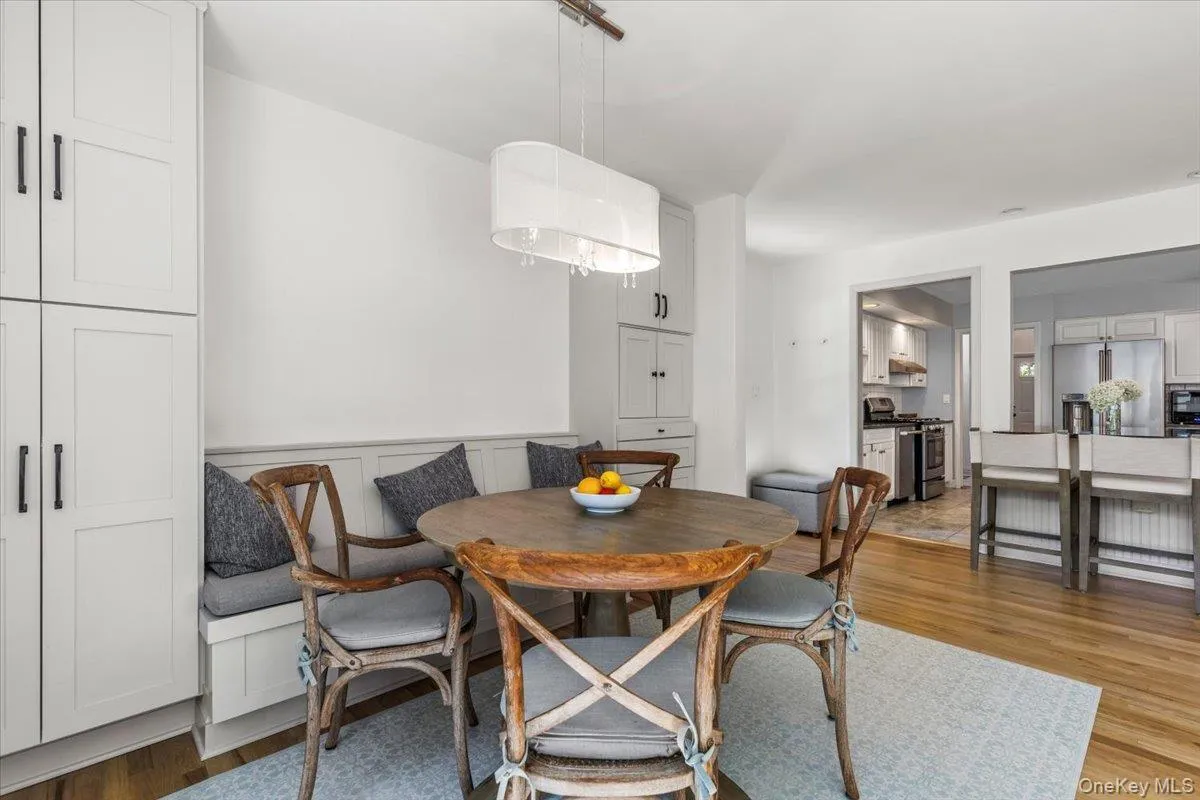 51 Croton Avenue, Mount Kisco, NY, 5 Bedrooms Bedrooms, 10 Rooms Rooms,3 BathroomsBathrooms,Residential,For Rent,Croton,0,1024318 51 Croton Avenue, Mount Kisco, NY, 5 Bedrooms Bedrooms, 10 Rooms Rooms,3 BathroomsBathrooms,Residential,For Rent,Croton,0,1024318