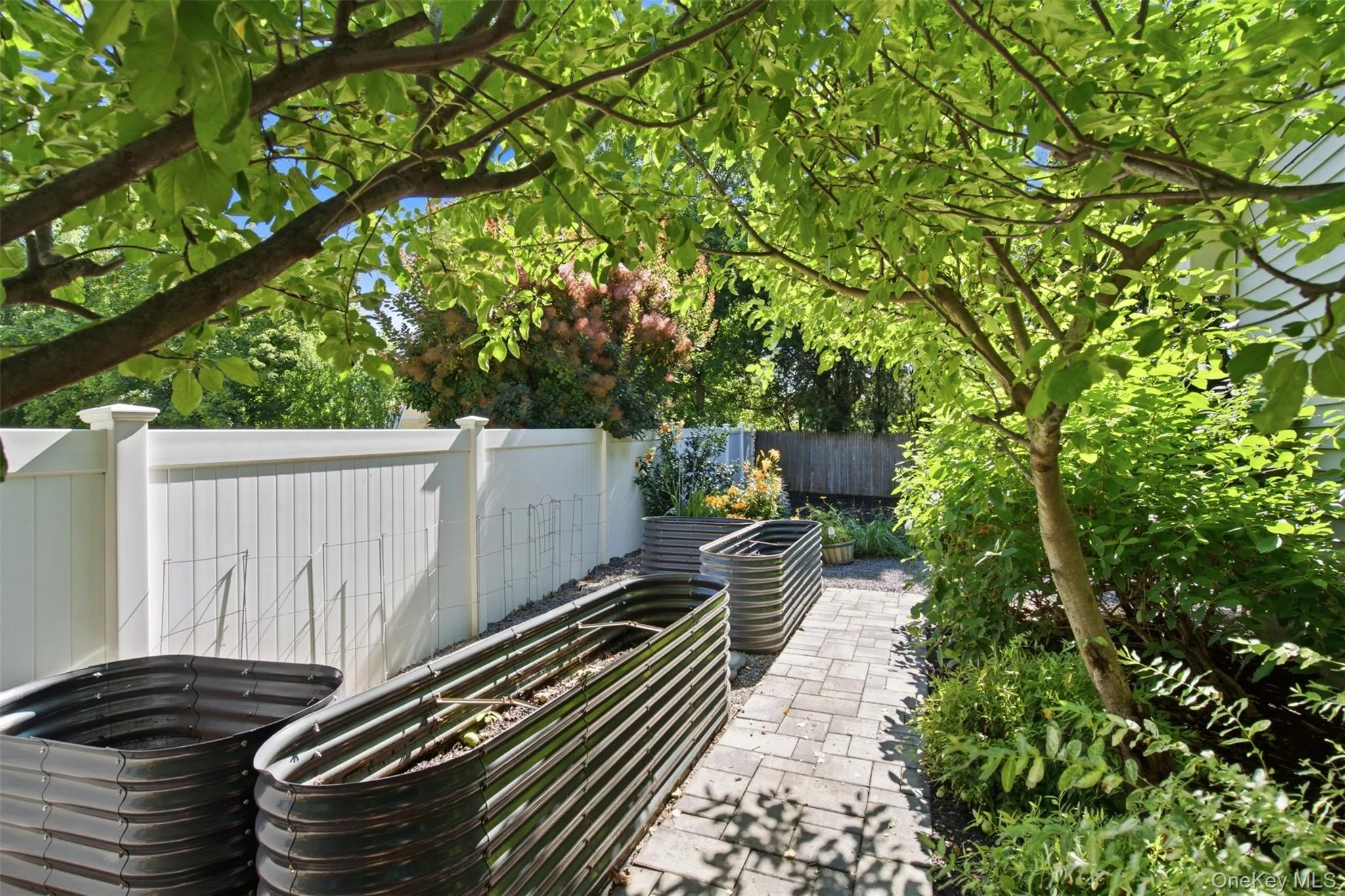 Outdoor Garden Beds Outdoor Garden Beds