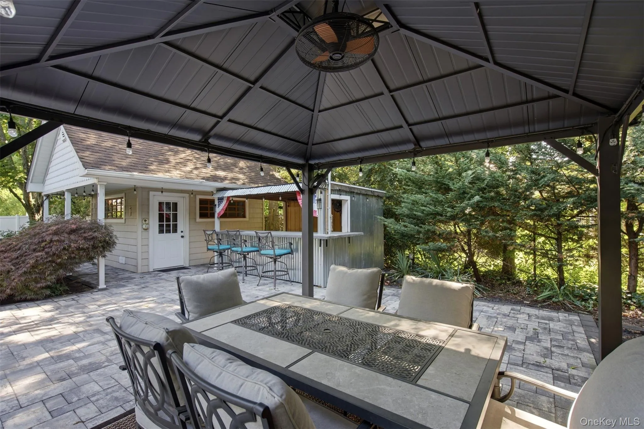 83 Hedgerow, Huntington, NY, 4 Bedrooms Bedrooms, 8 Rooms Rooms,2 BathroomsBathrooms,Residential,For Rent,Hedgerow,0,1024323 83 Hedgerow, Huntington, NY, 4 Bedrooms Bedrooms, 8 Rooms Rooms,2 BathroomsBathrooms,Residential,For Rent,Hedgerow,0,1024323